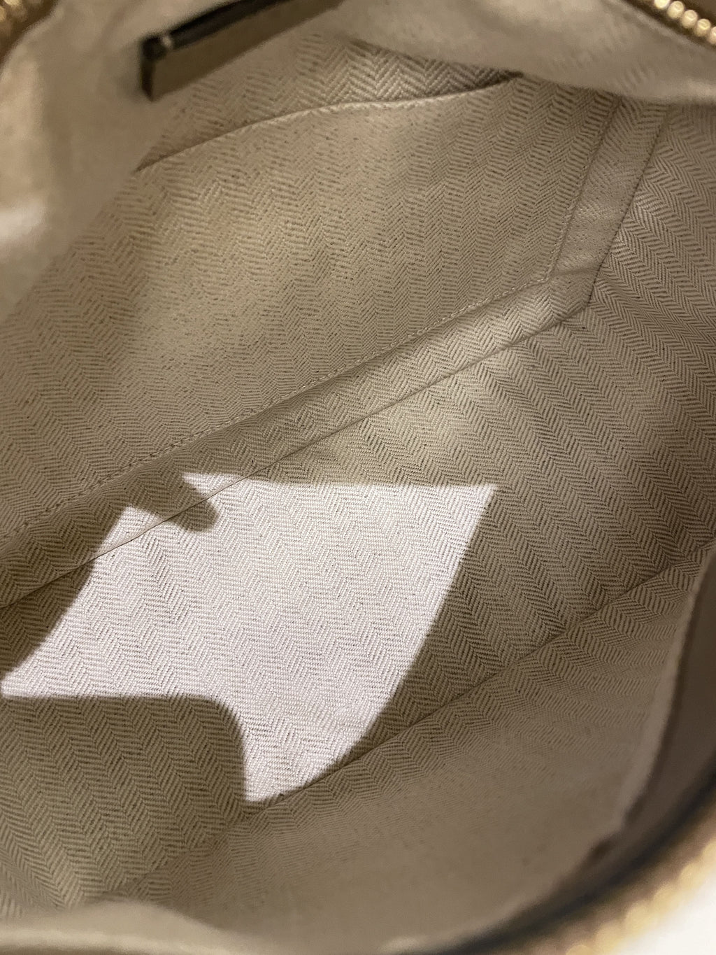 Loewe Puzzle Bag Taupe Beige Grainy Calfskin
