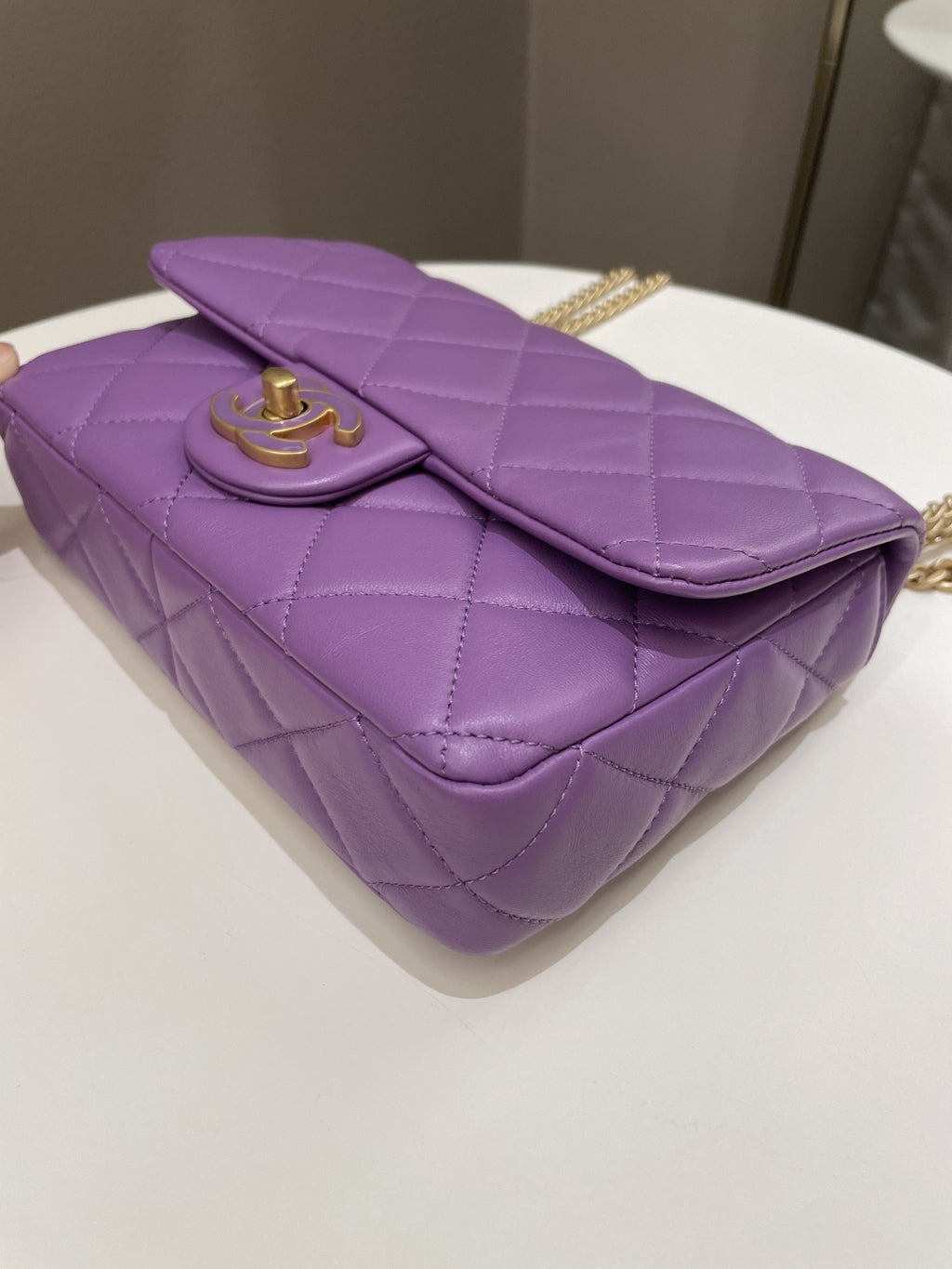 Chanel 22P Pending CC Flap Bag Purple Lambskin Enamel