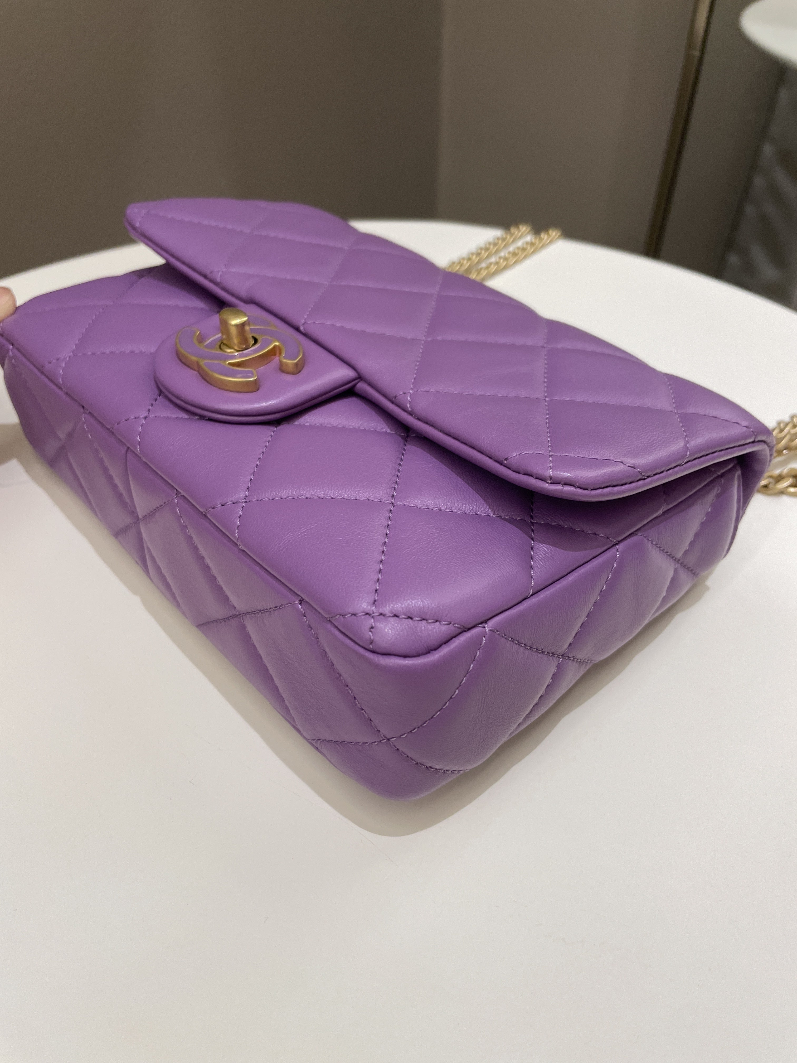 Chanel 22P Pending CC Flap Bag Purple Lambskin Enamel