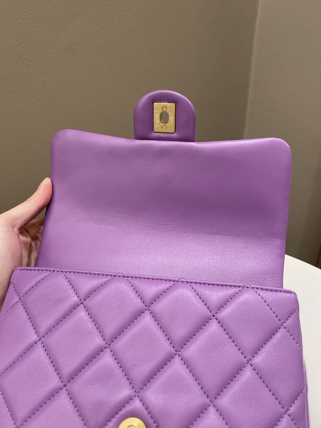 Chanel 22P Pending CC Flap Bag Purple Lambskin Enamel