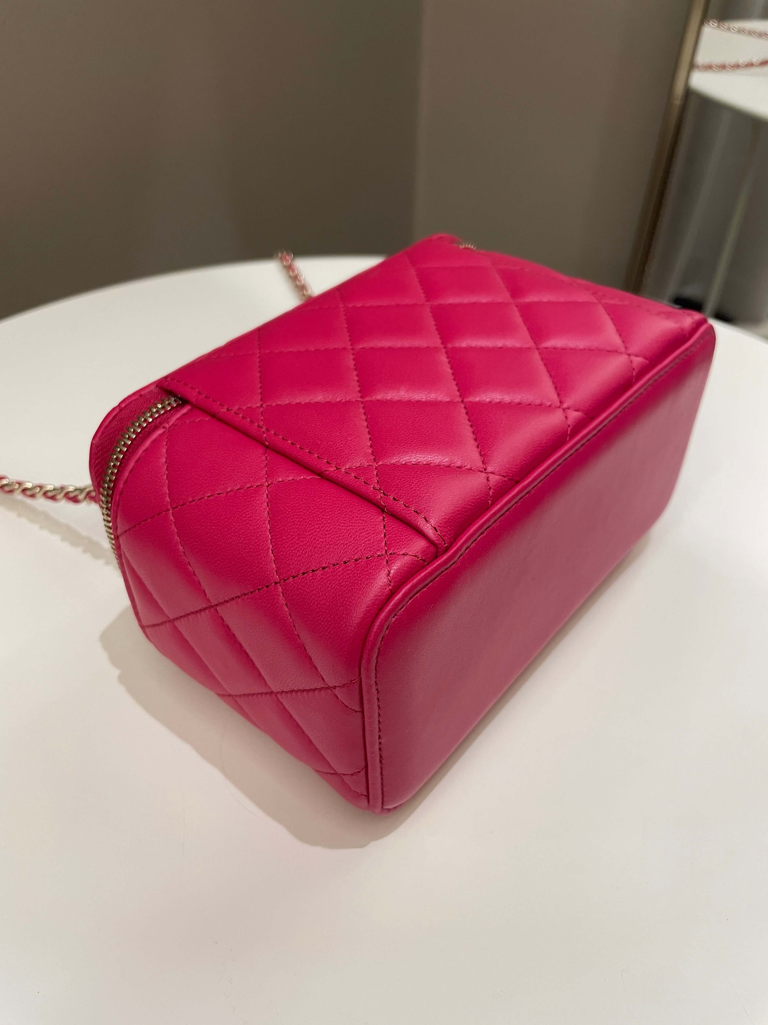 Chanel 21K Top Handle Vanity Rectangular Dark Rose Lambskin