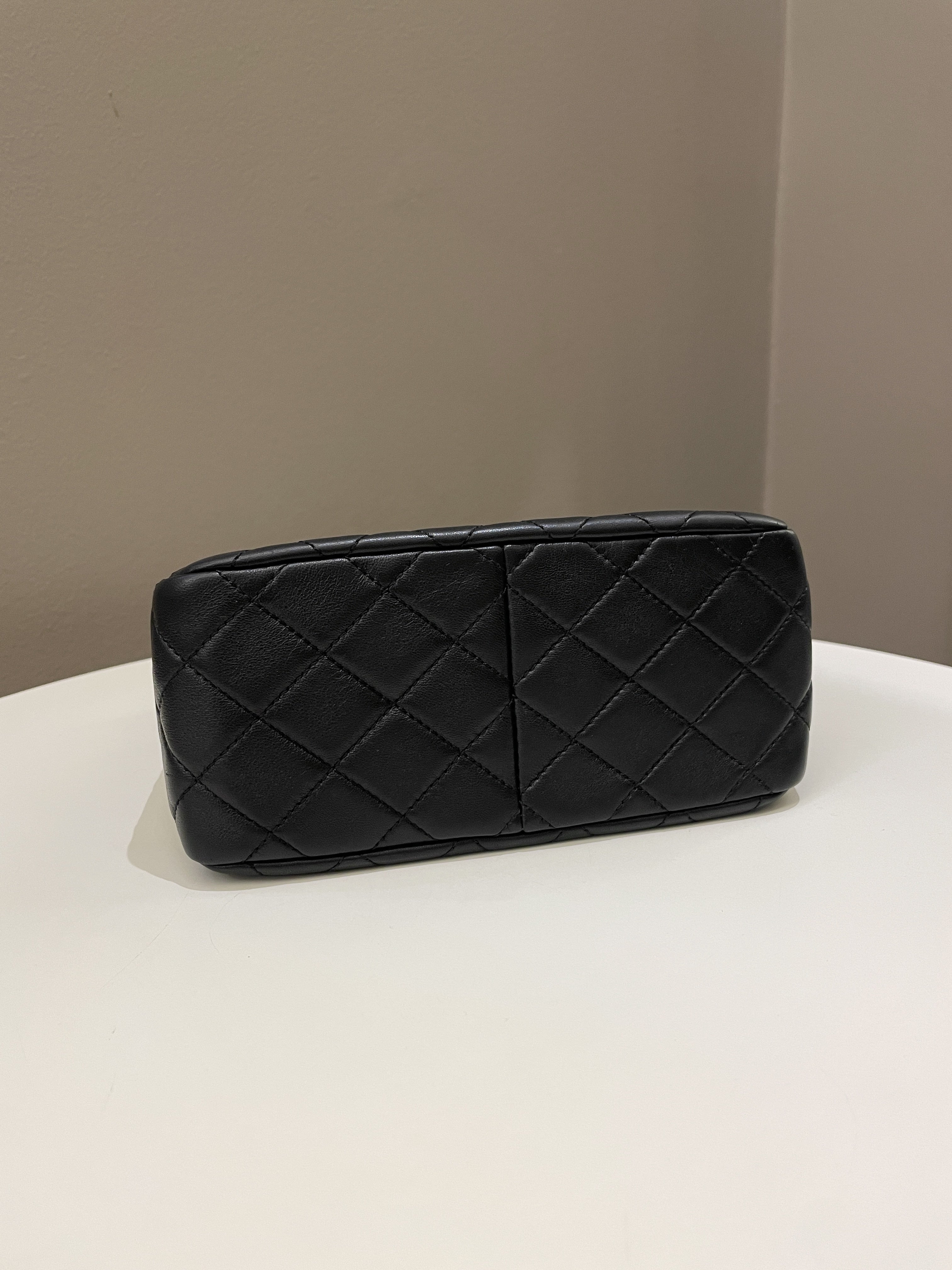 Chanel Hobo Pearl Crush Black Lambskin