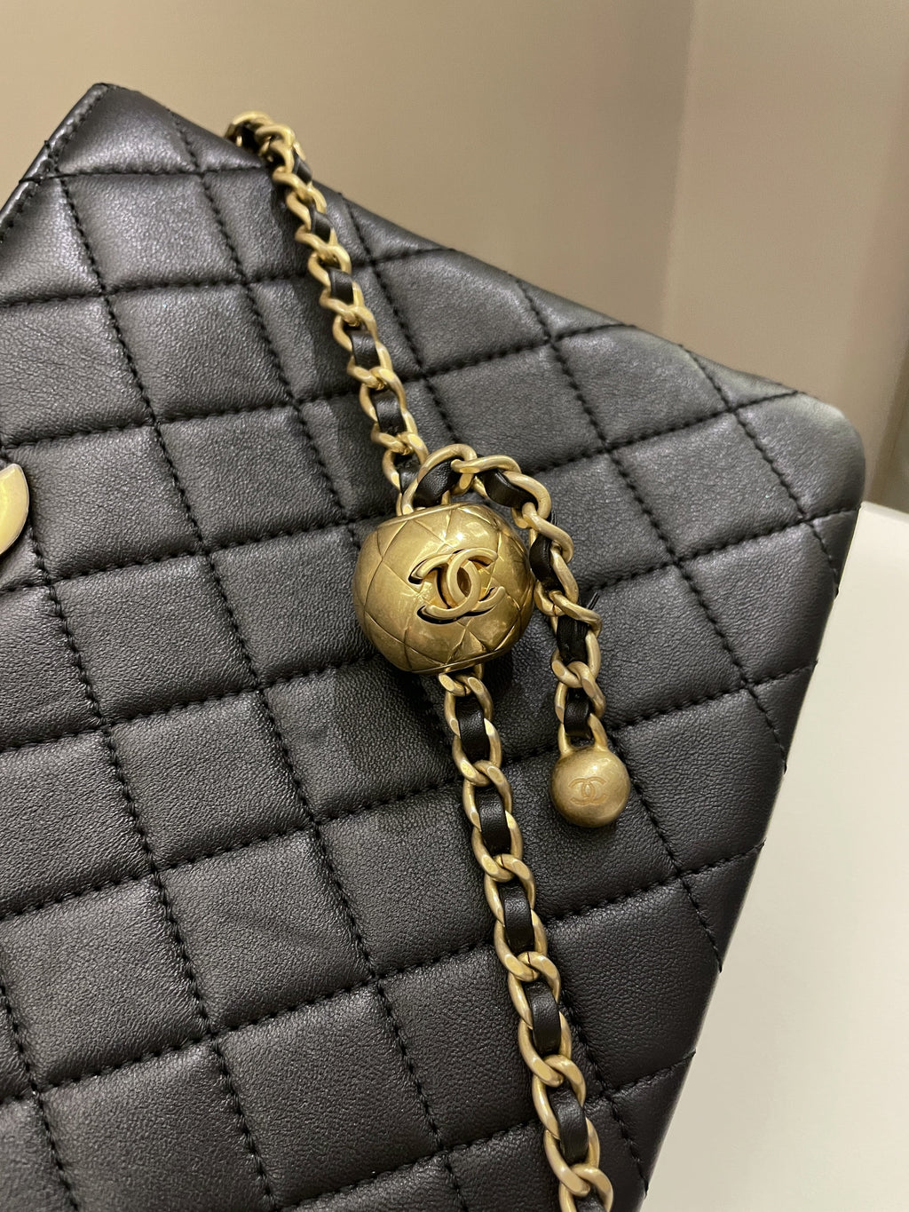 Chanel Hobo Pearl Crush Black Lambskin