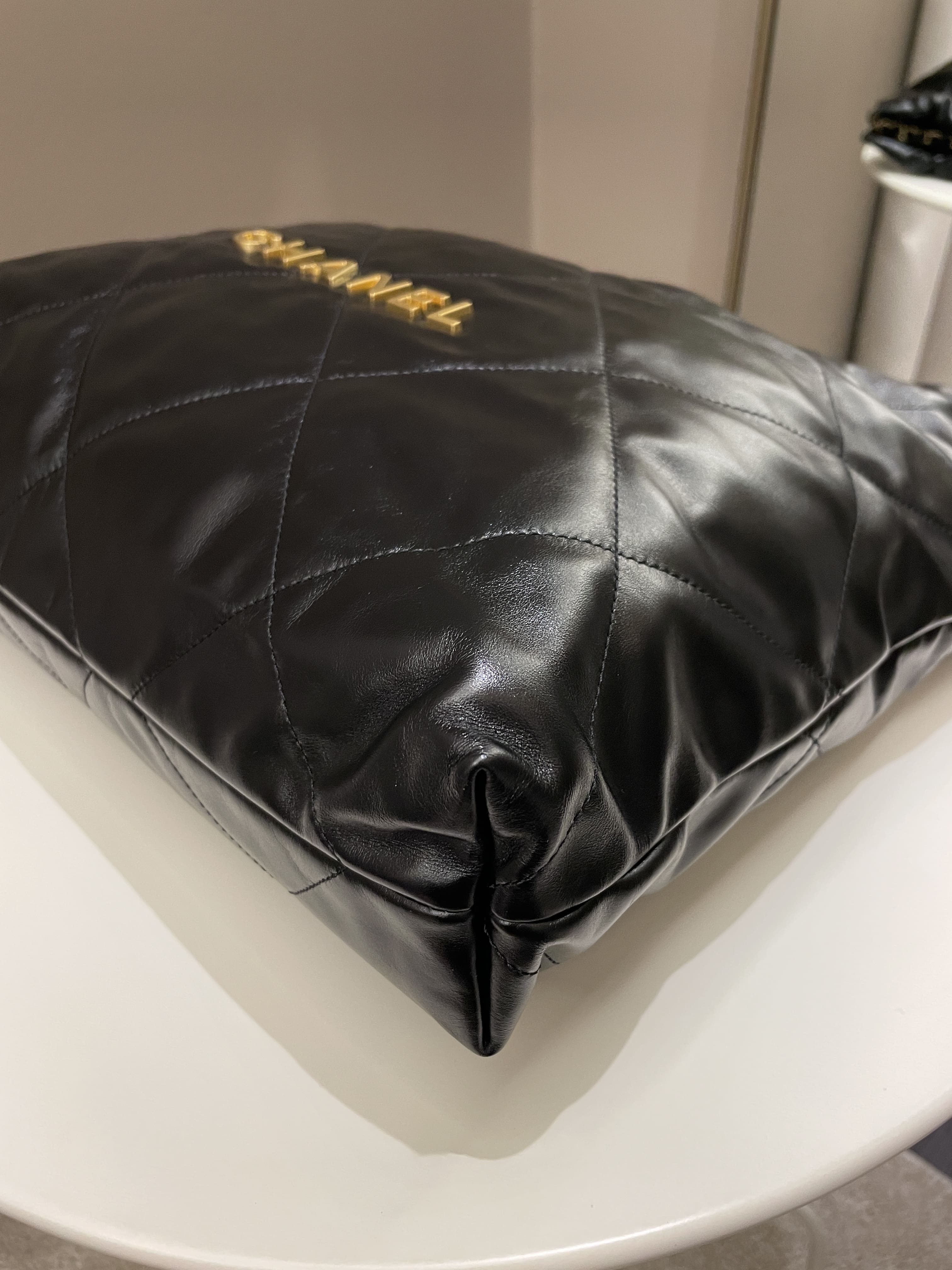 Chanel 22 Medium Black Calfskin