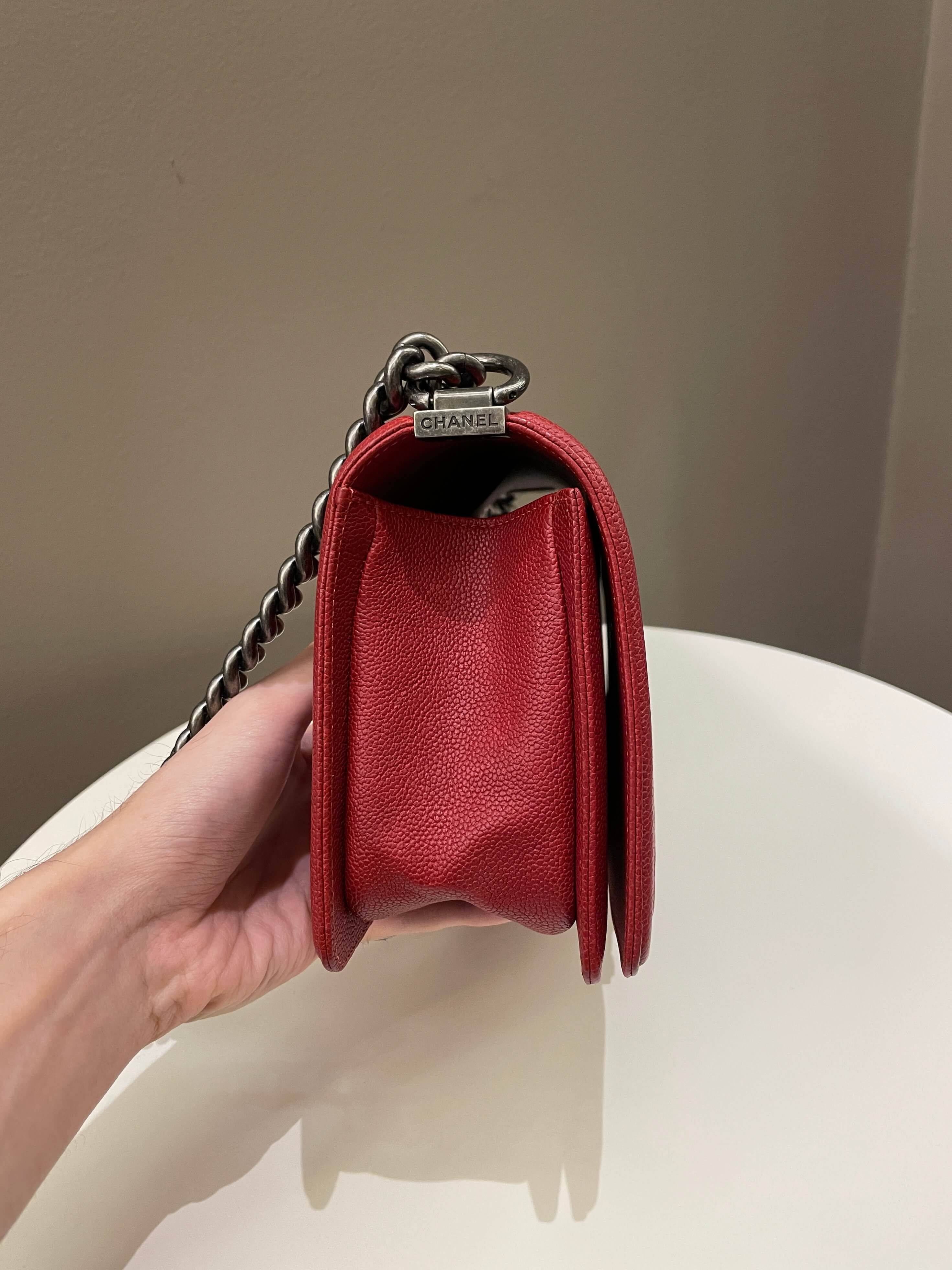 Chanel Quilted Boy Old Medium Red Caviar
