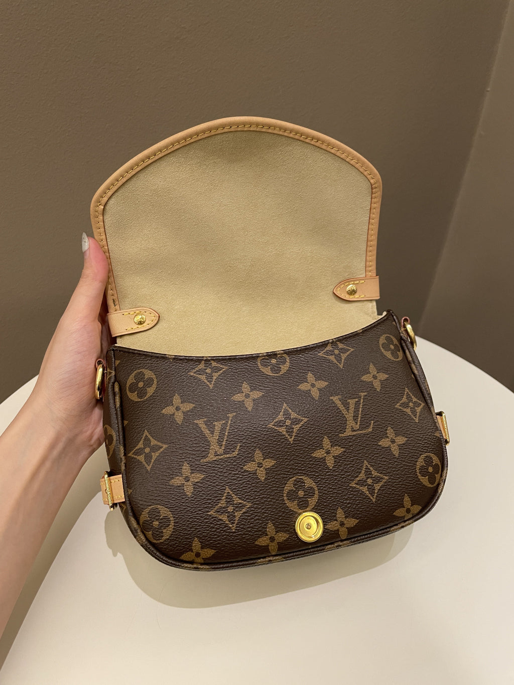 Louis Vuitton Saumur BB Monogram