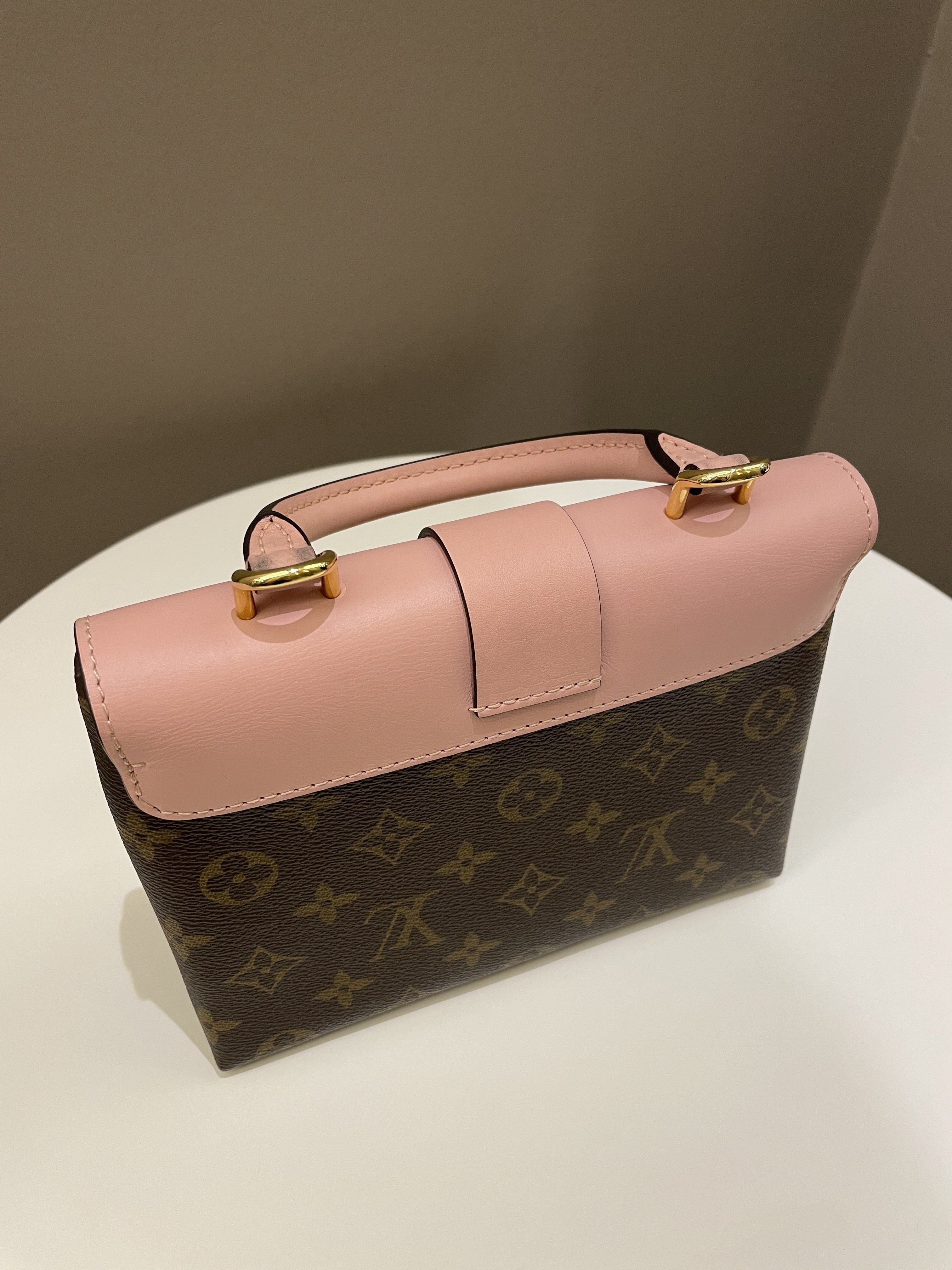 Louis Vuitton Locky BB Rose Poudre Pink Monogram