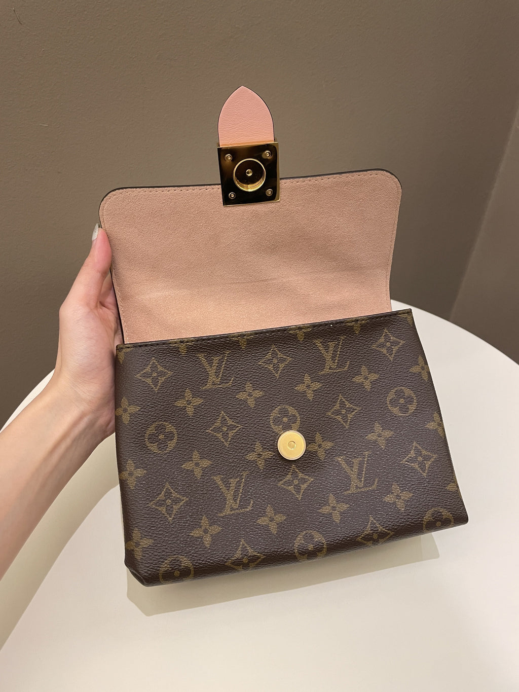 Louis Vuitton Locky BB Rose Poudre Pink Monogram