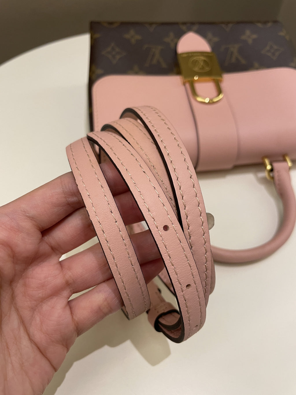 Louis Vuitton Locky BB Rose Poudre Pink Monogram
