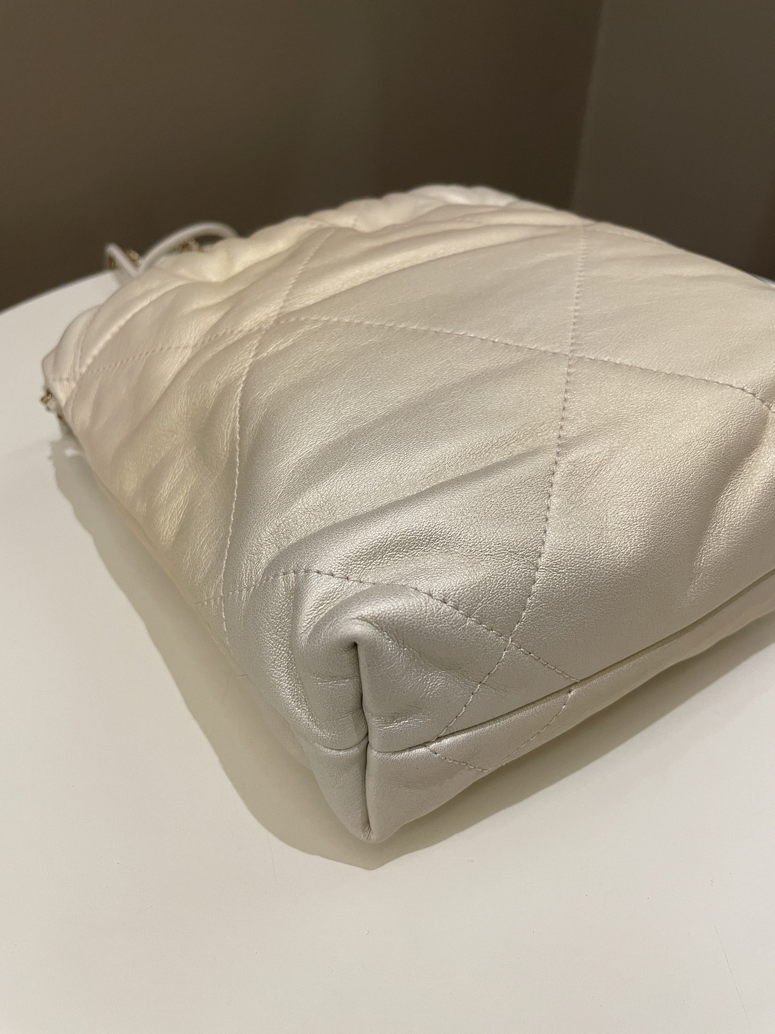 Chanel 23S Mini 22 Iridescent Ecru Calfskin