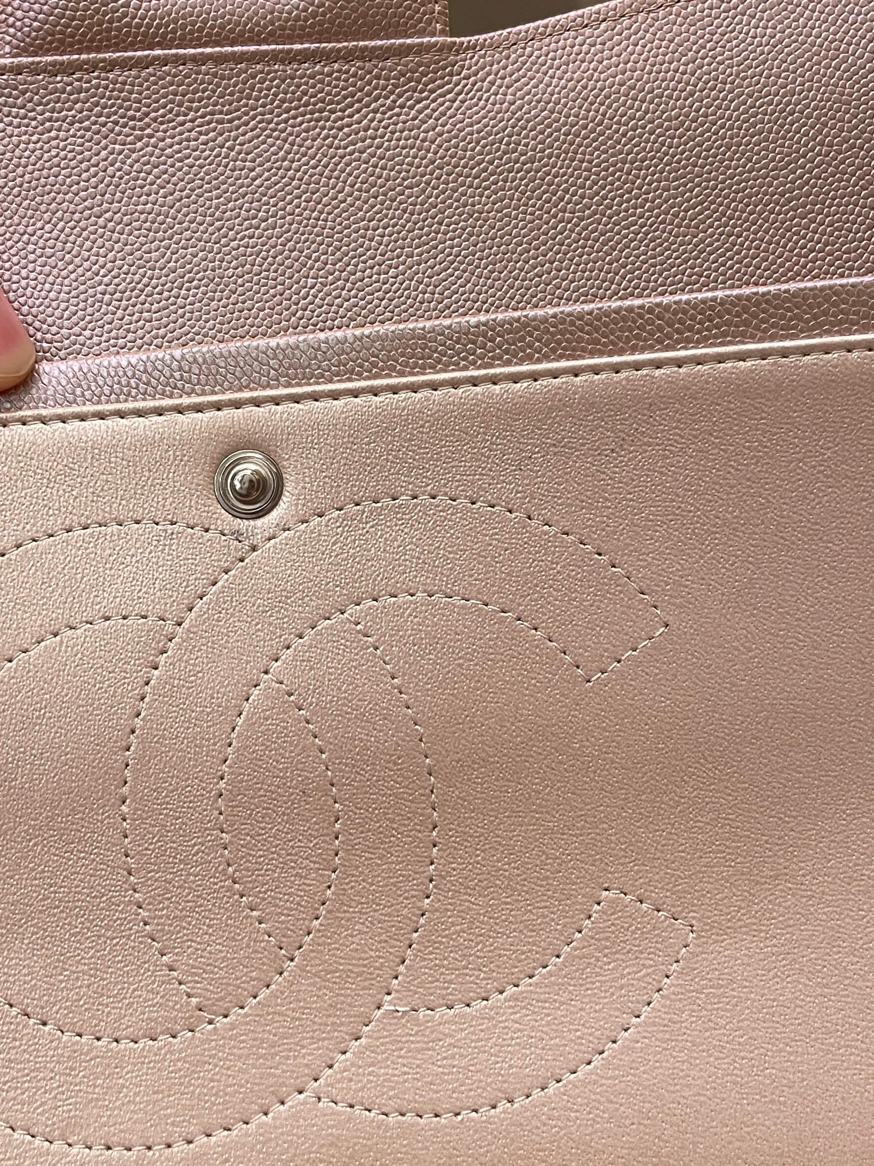 Chanel 17B Chevron Jumbo Double Flap Rose Gold Caviar