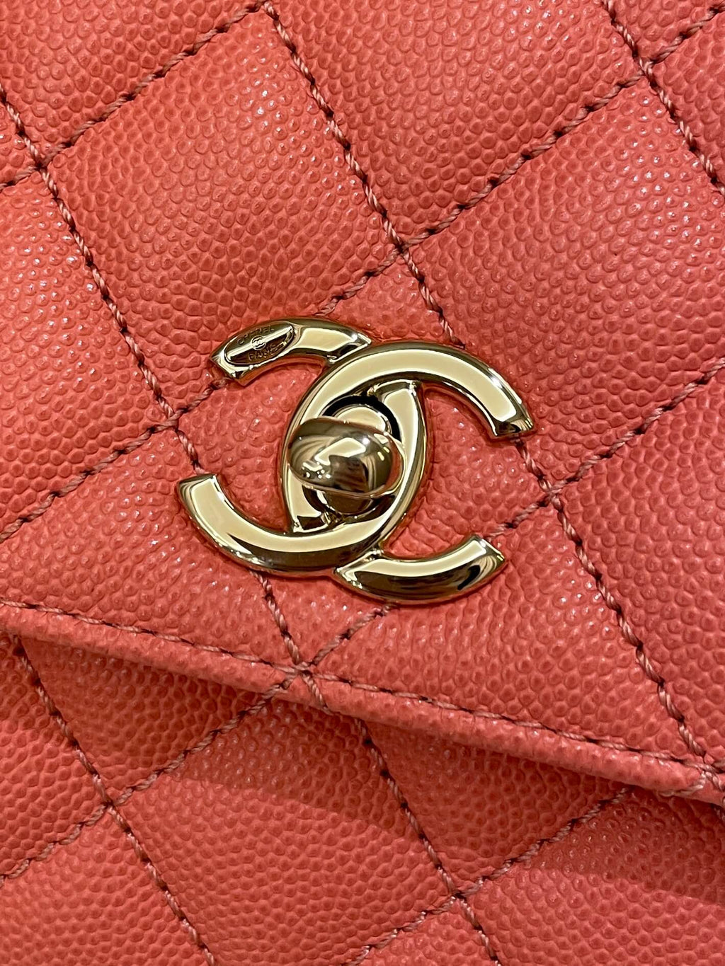 Chanel 22A Quilted Coco Handle Coral Pink Caviar