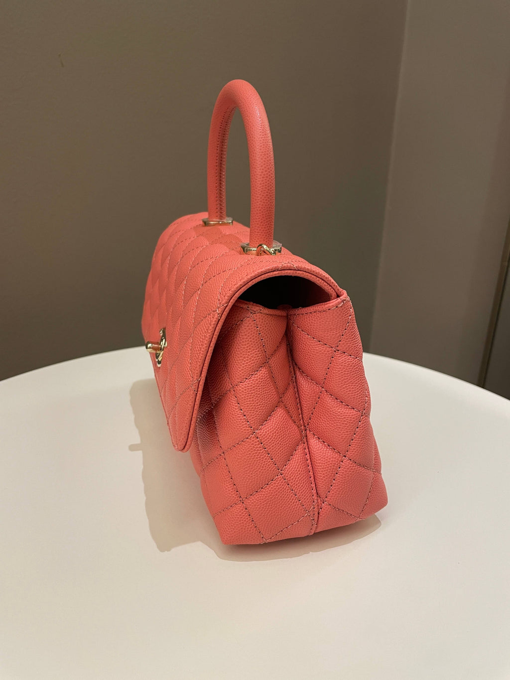 Chanel 22A Quilted Coco Handle Coral Pink Caviar