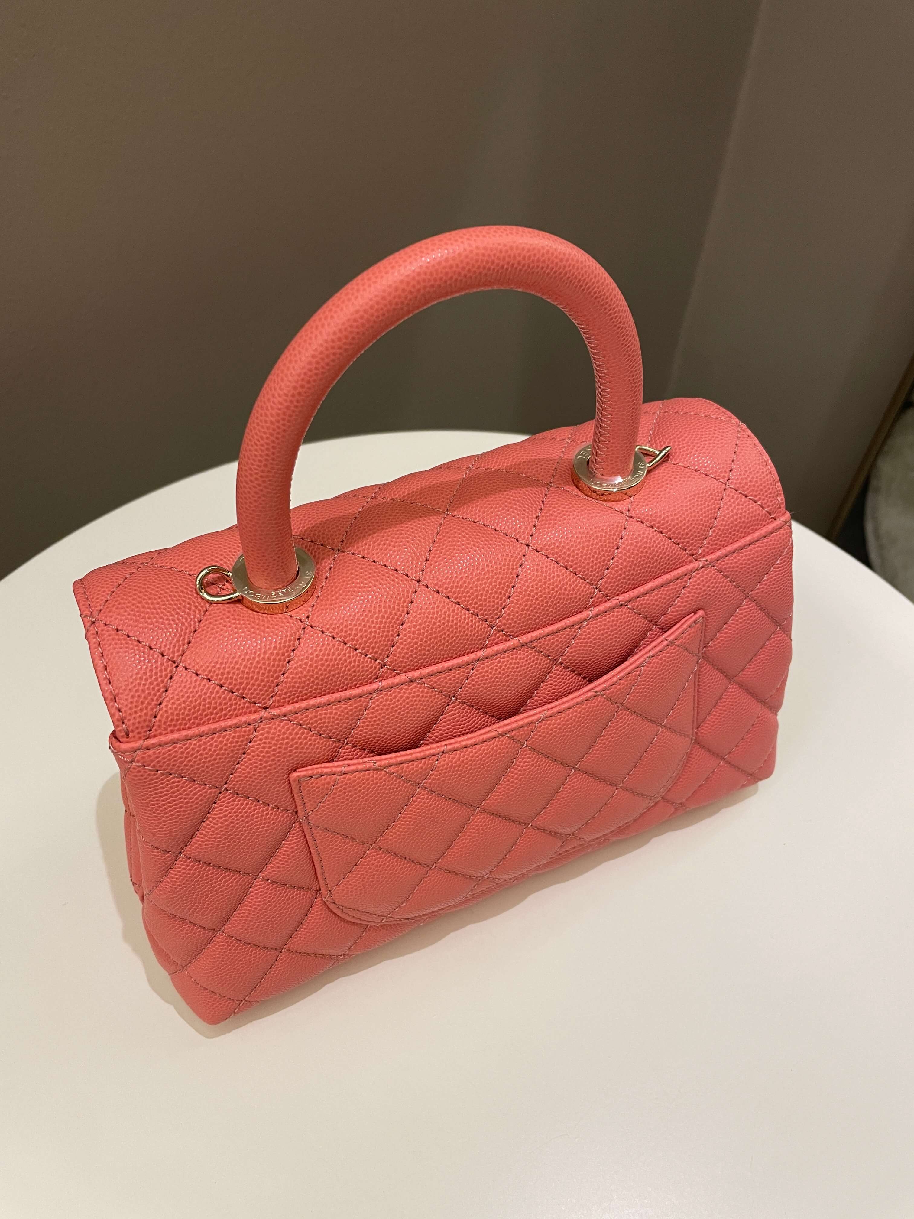 Chanel 22A Quilted Coco Handle Coral Pink Caviar
