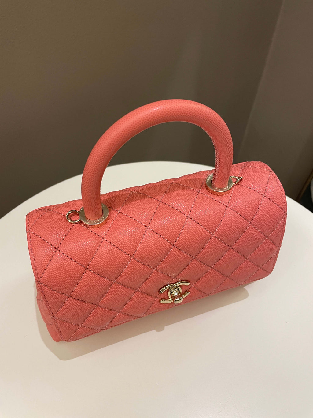 Chanel 22A Quilted Coco Handle Coral Pink Caviar