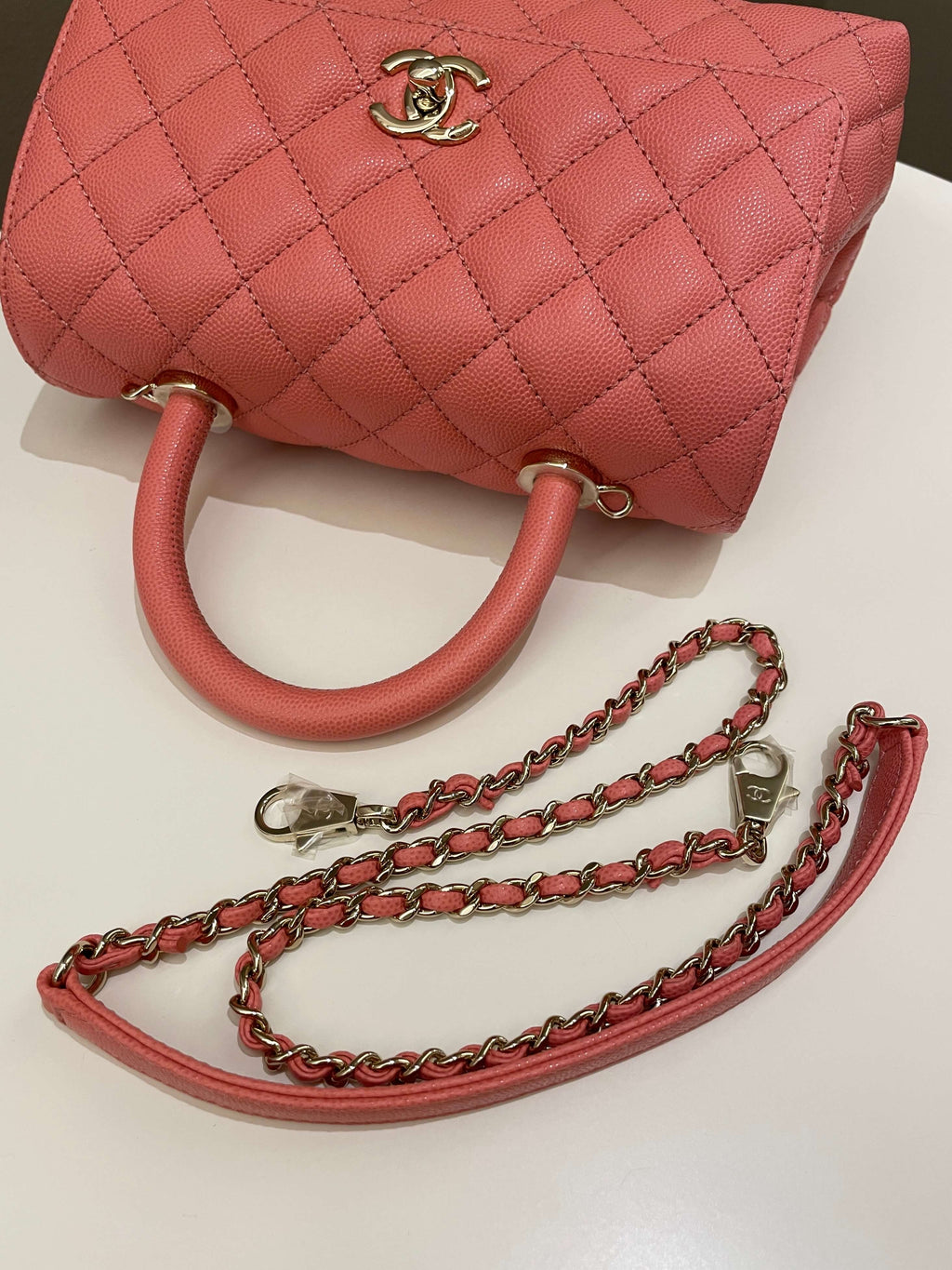 Chanel 22A Quilted Coco Handle Coral Pink Caviar