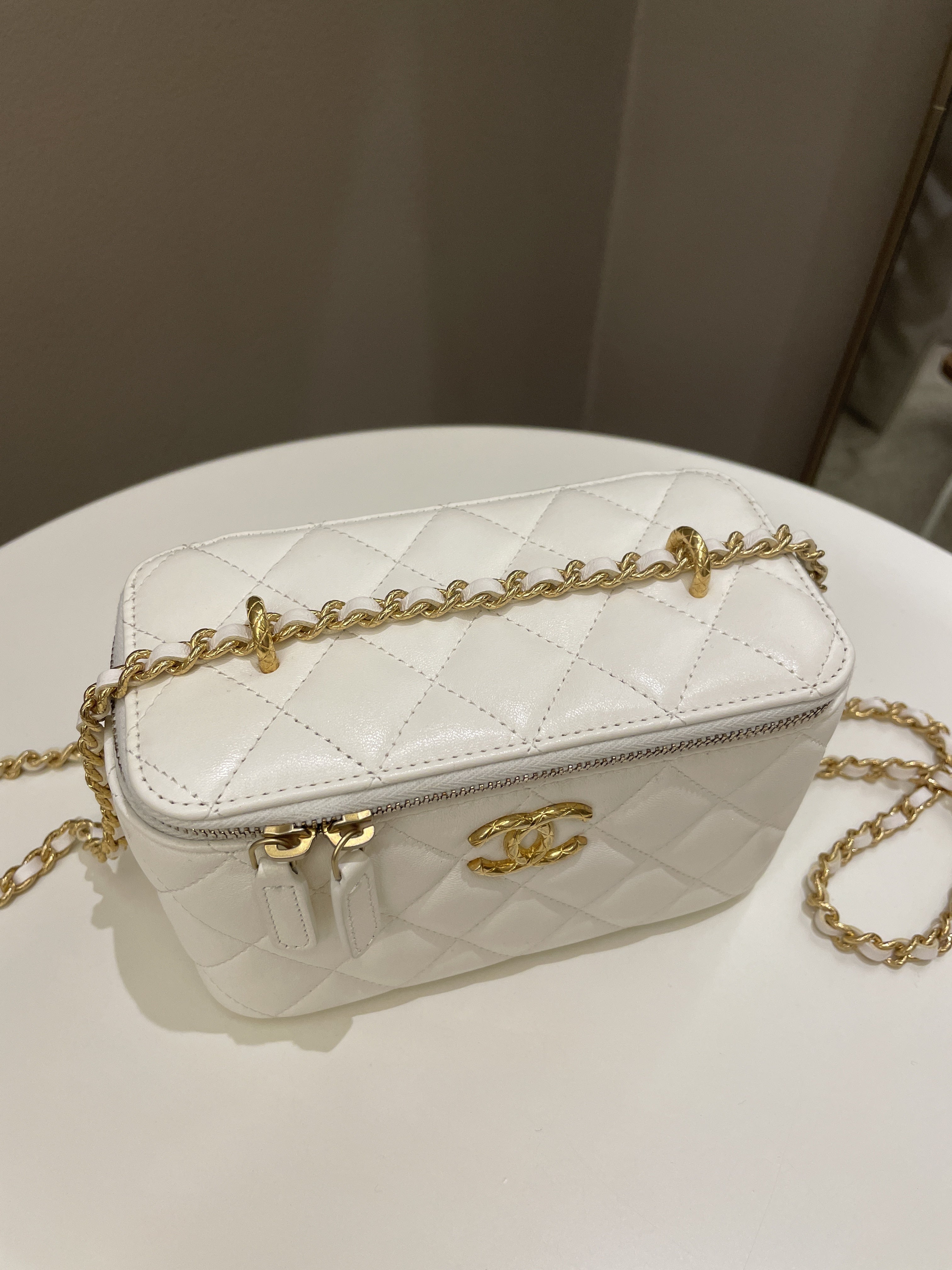 Chanel 23C Cc Mini Vanity Rectangular White Lambskin