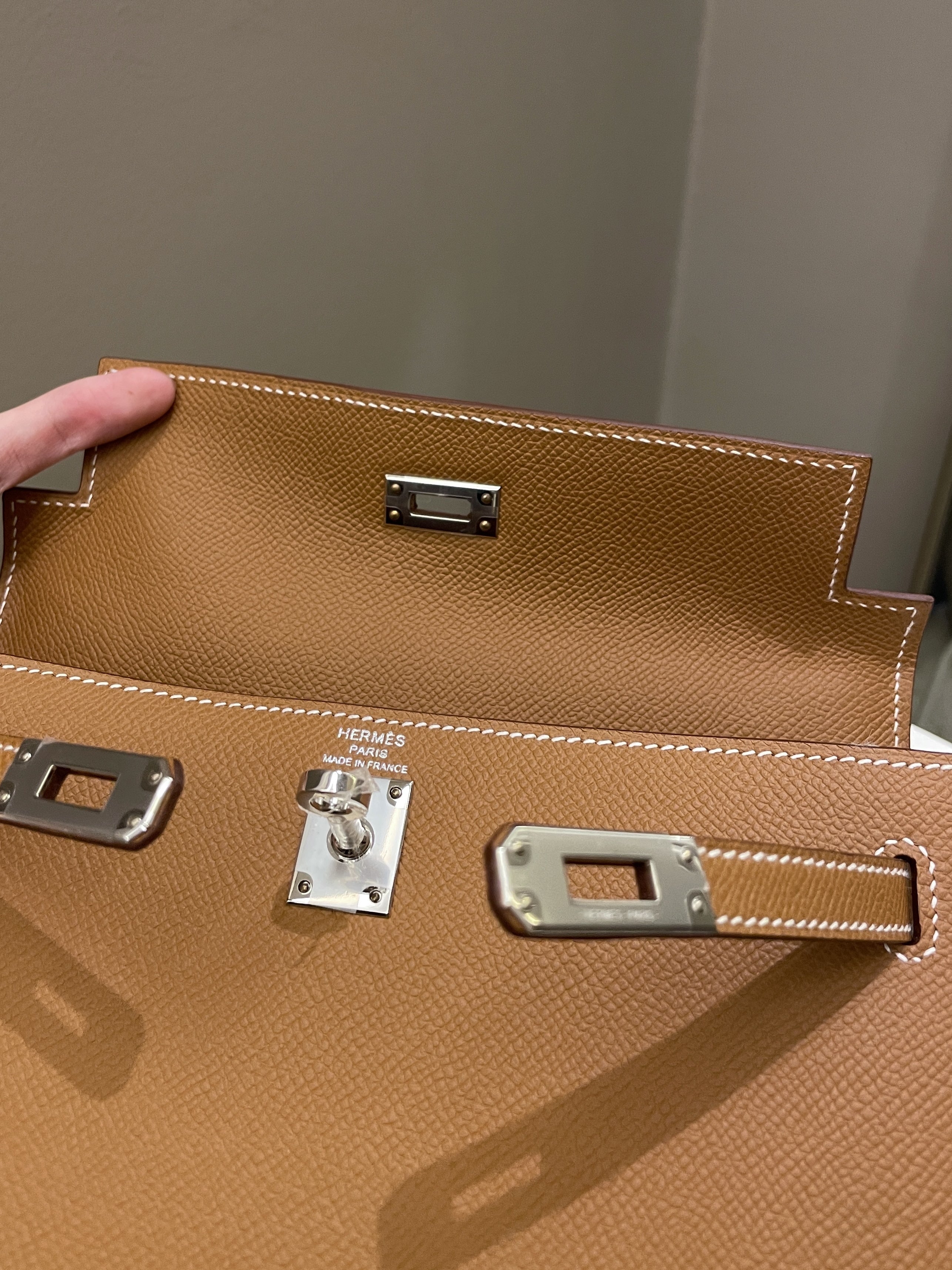 Hermes Kelly Sellier 25 Gold Epsom