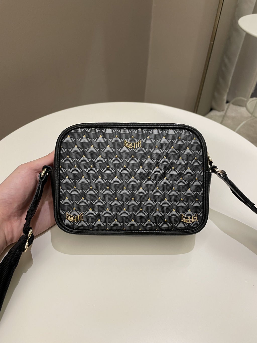 Faure Le Page Hands On 17 Bag Black Canvas Calfskin