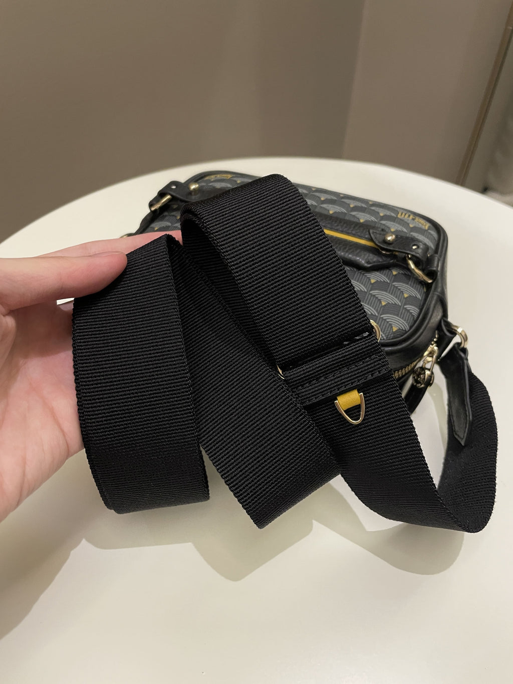 Faure Le Page Hands On 17 Bag Black Canvas Calfskin