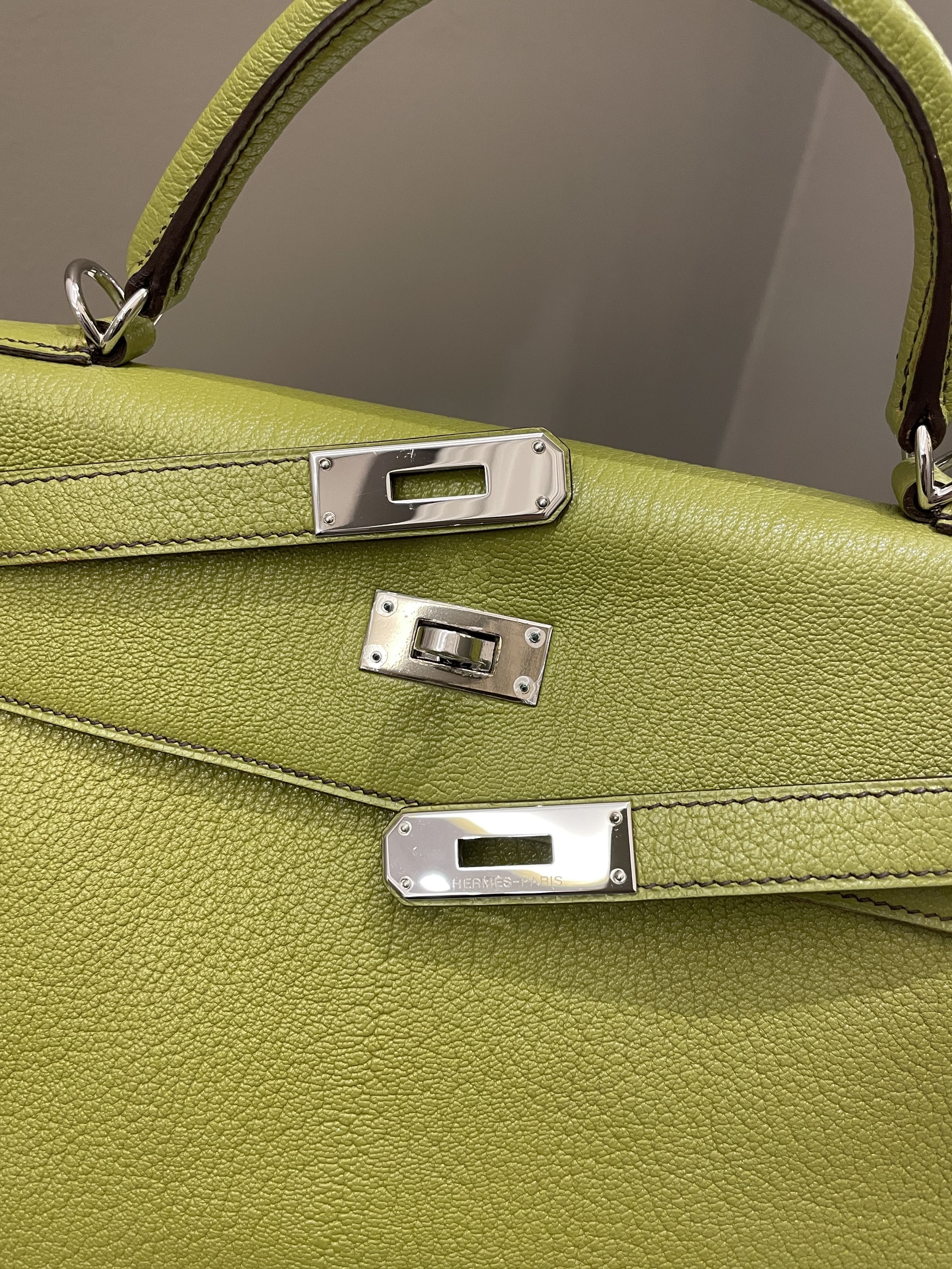 Hermes Kelly Retourne 32 Vert Anis ChÃƒÆ’Ã‚Â¨vre