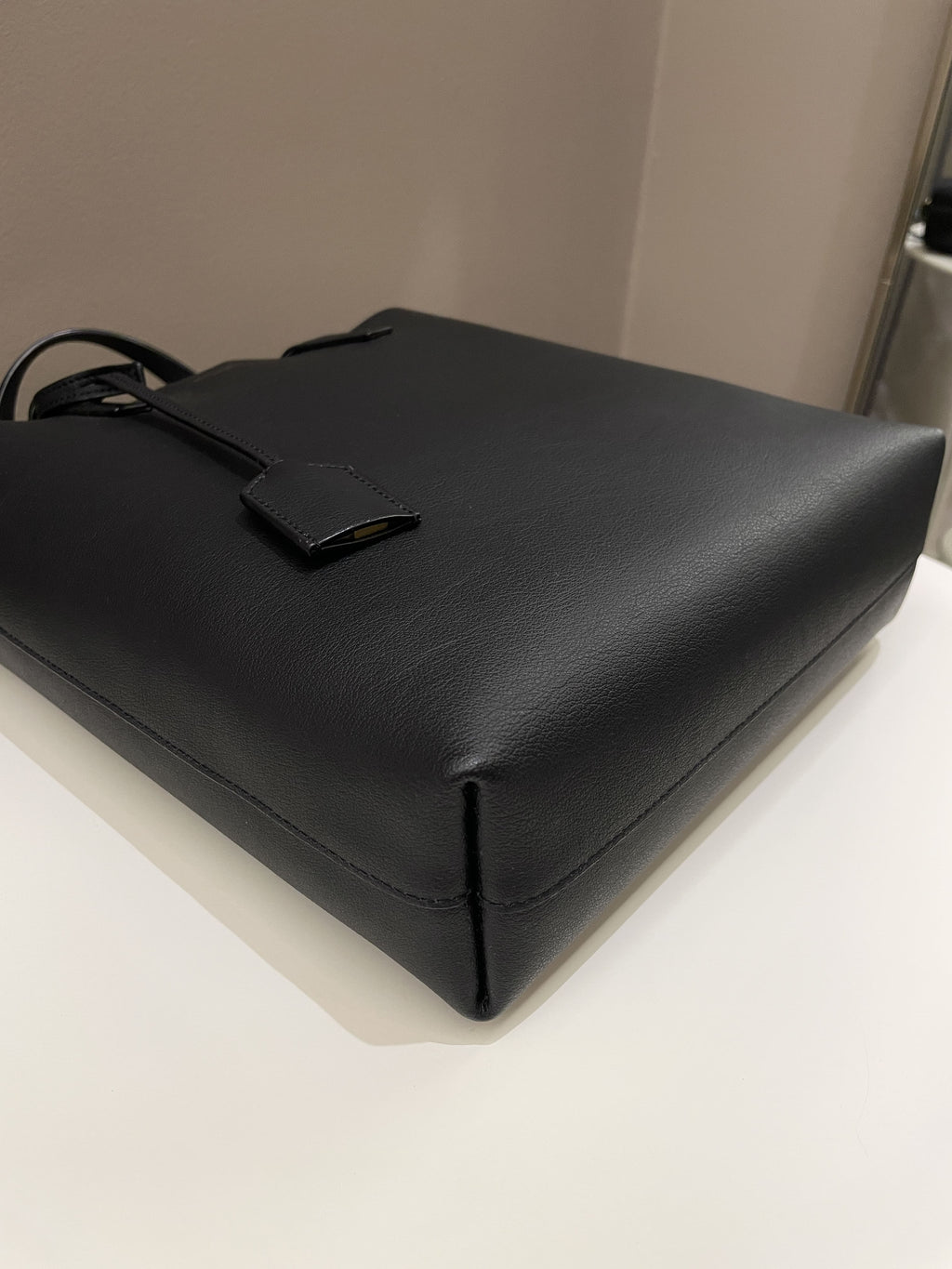 Saint Laurent Toy Shopping Bag Black Calfskin