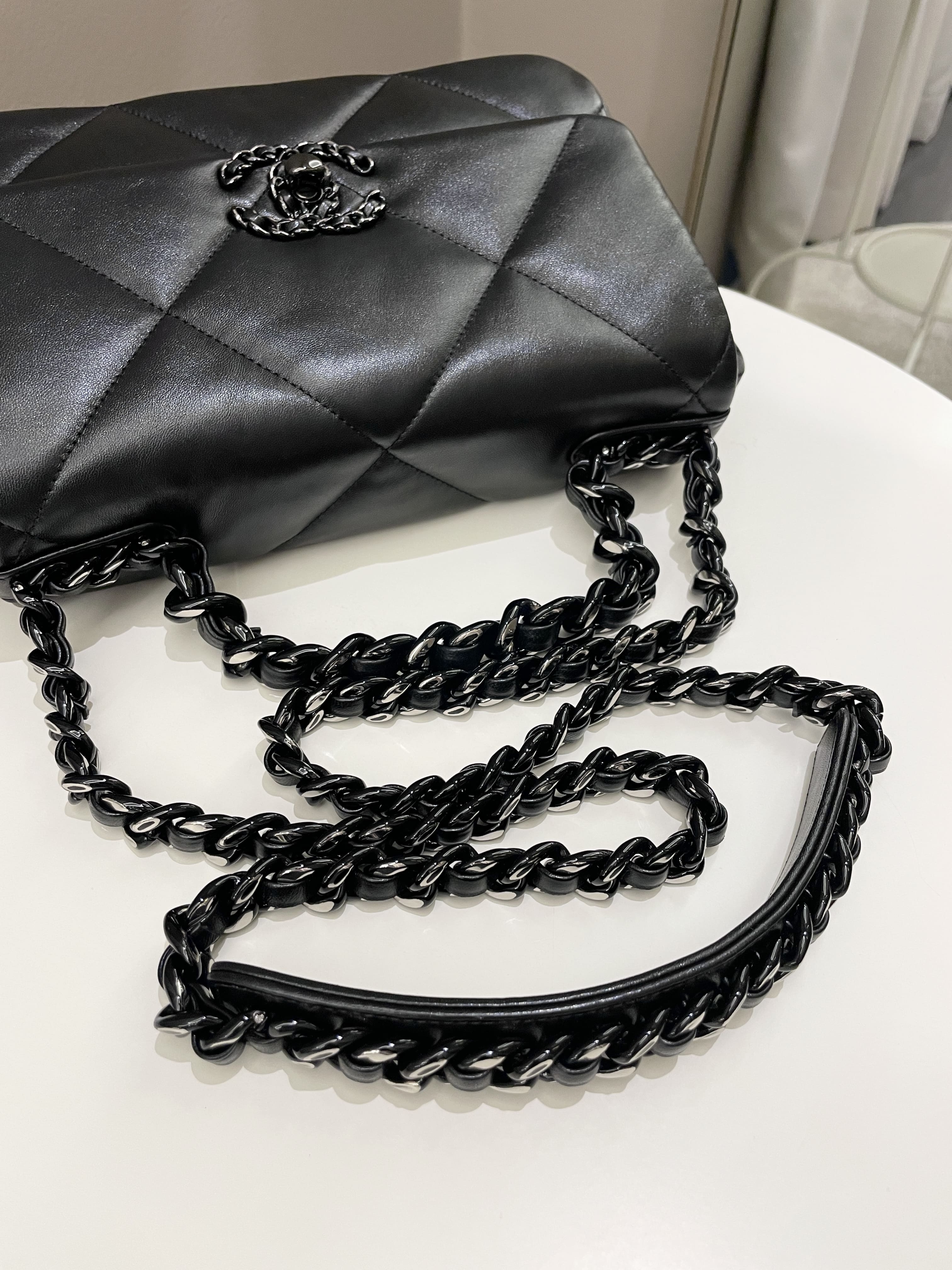 Chanel 19 Flap Bag So Black