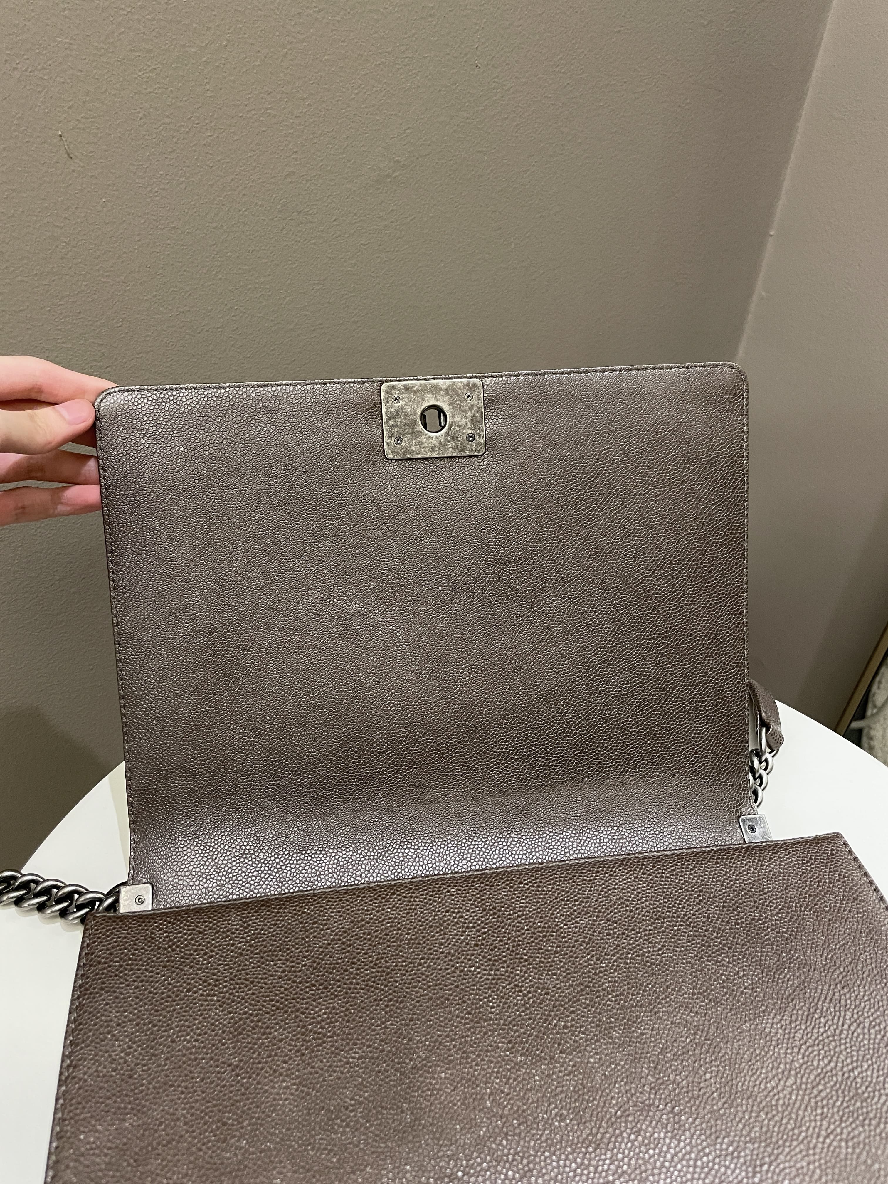 Chanel Quilted Boy Large Toffee Caviar / Tweed