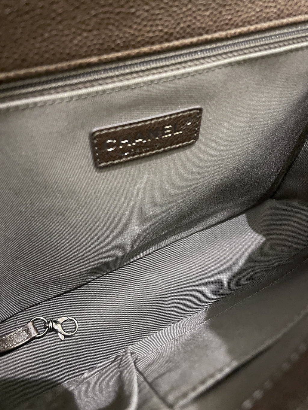 Chanel Quilted Boy Large Toffee Caviar / Tweed