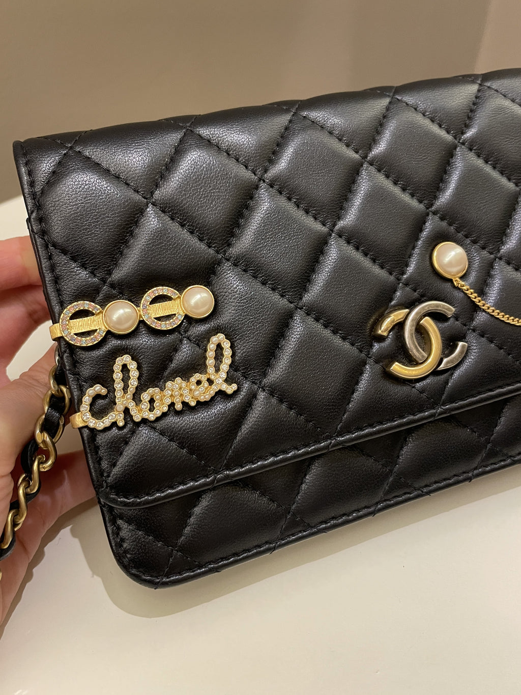 Chanel Coco Pearl Signature Wallet on Chain Black Lambskin