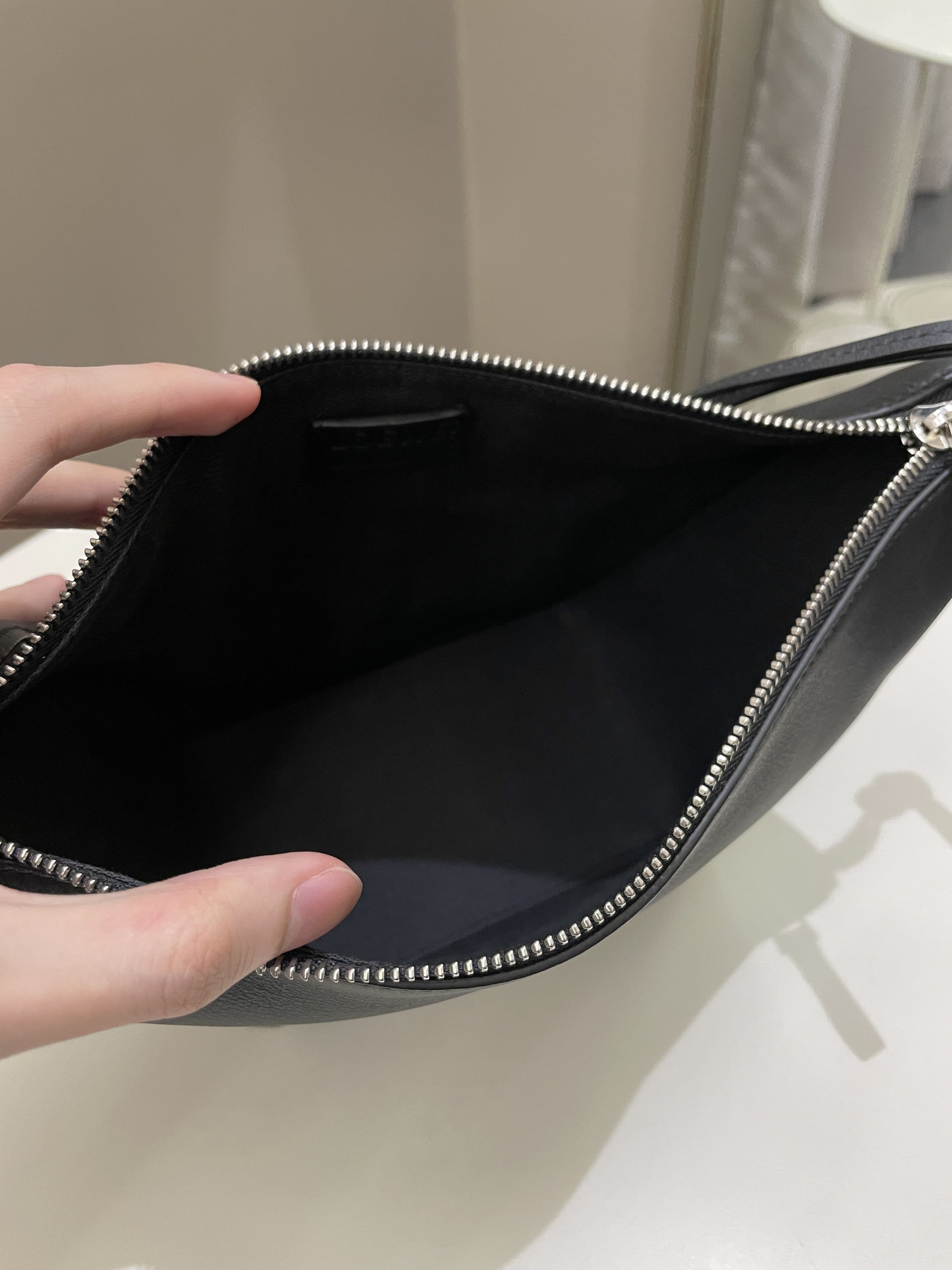 Loewe Hammock Hobo Mini Black Calf