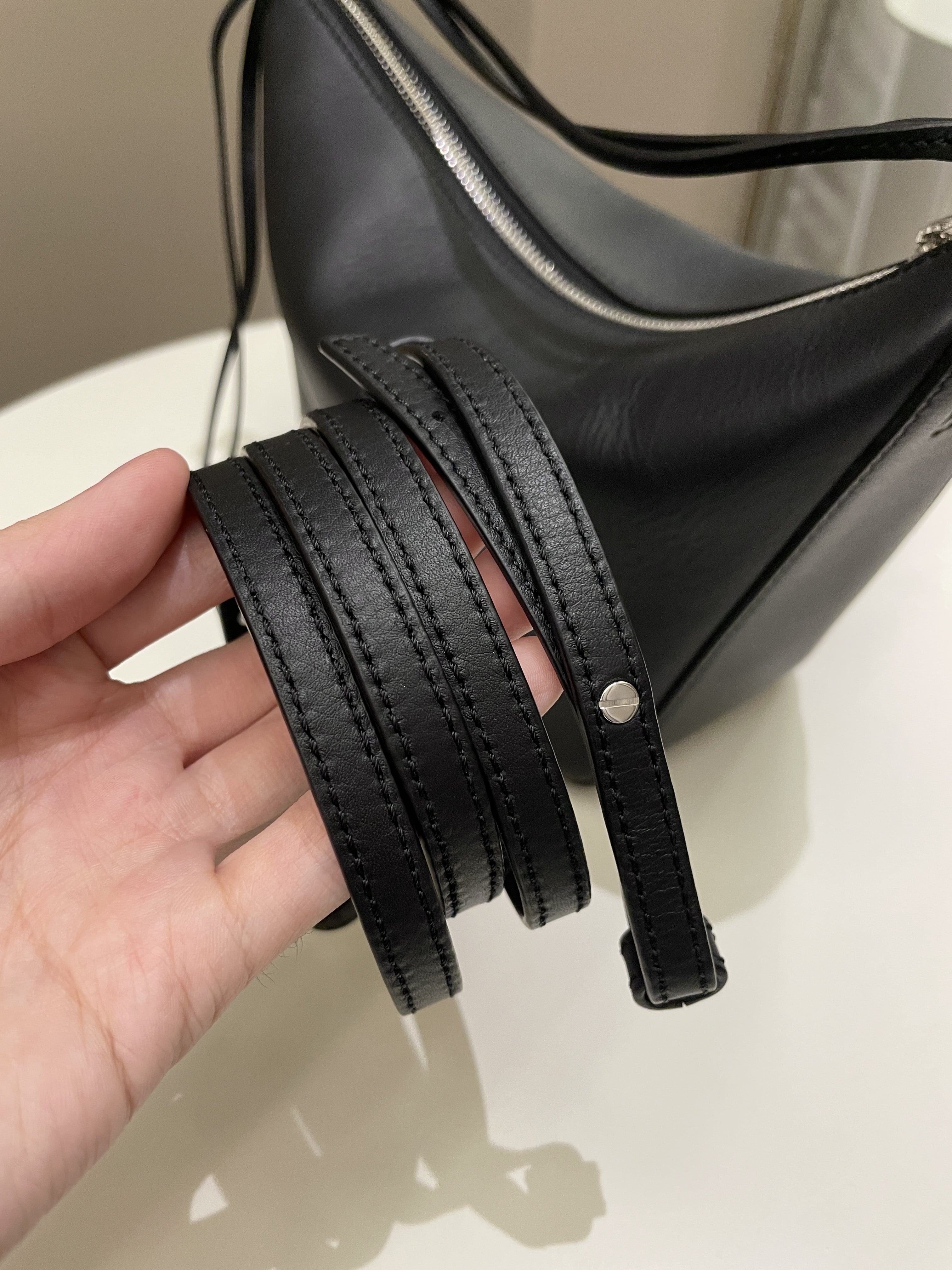 Loewe Hammock Hobo Mini Black Calf