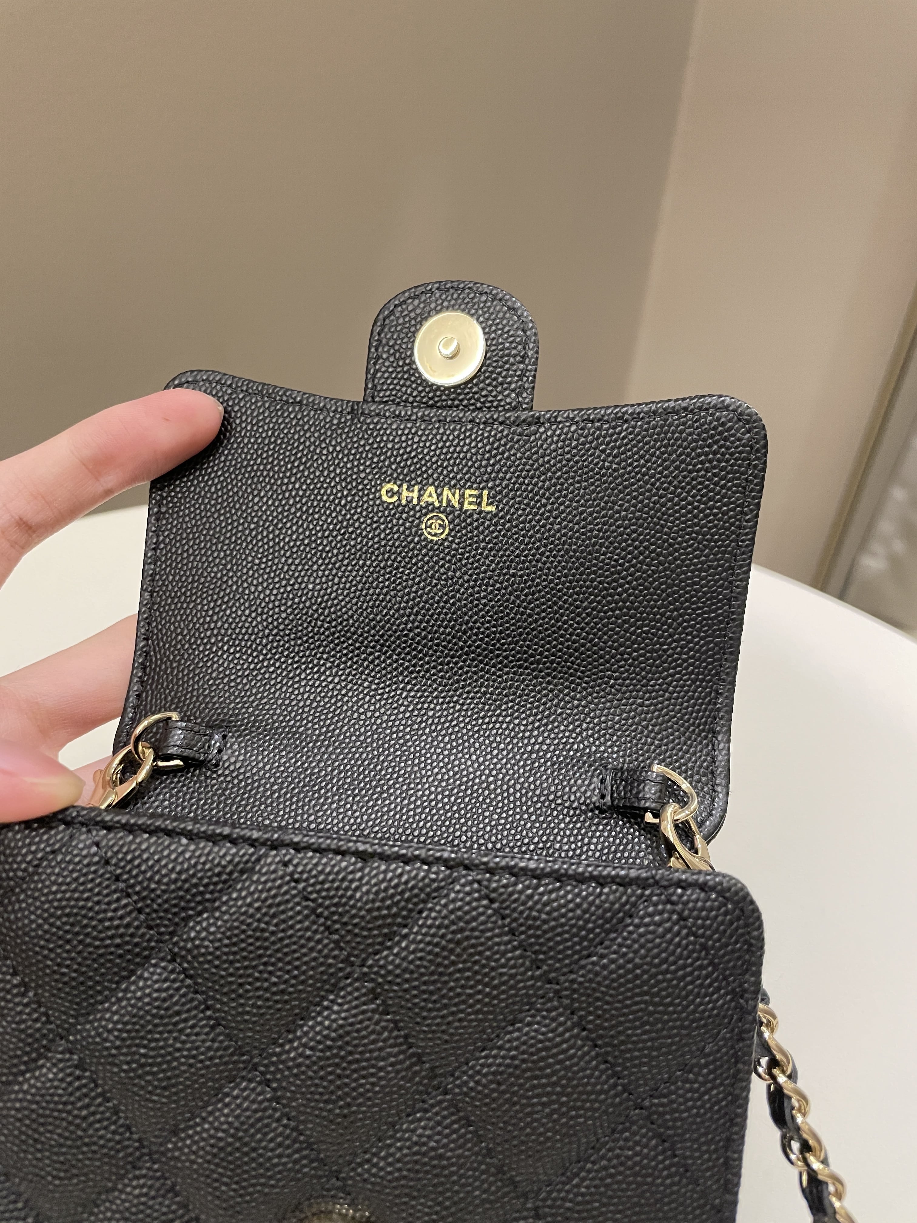 Chanel Quilted Compact Wallet On Chain Black caviar