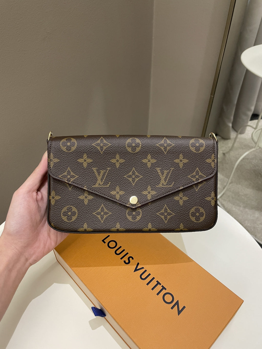 Louis Vuitton Felicie Pochette Classic Monogram Fuchsia