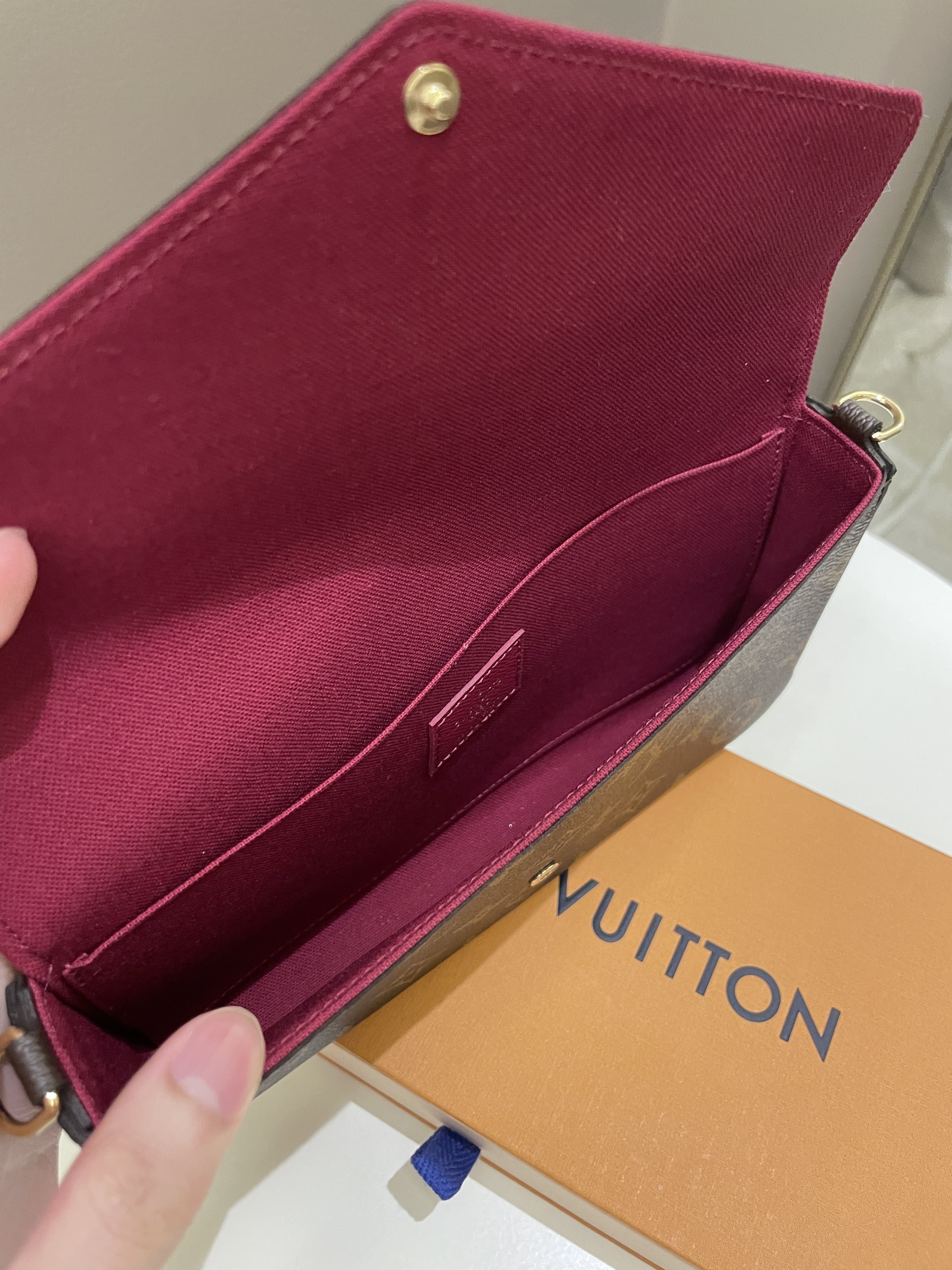 Louis Vuitton Felicie Pochette Classic Monogram Fuchsia