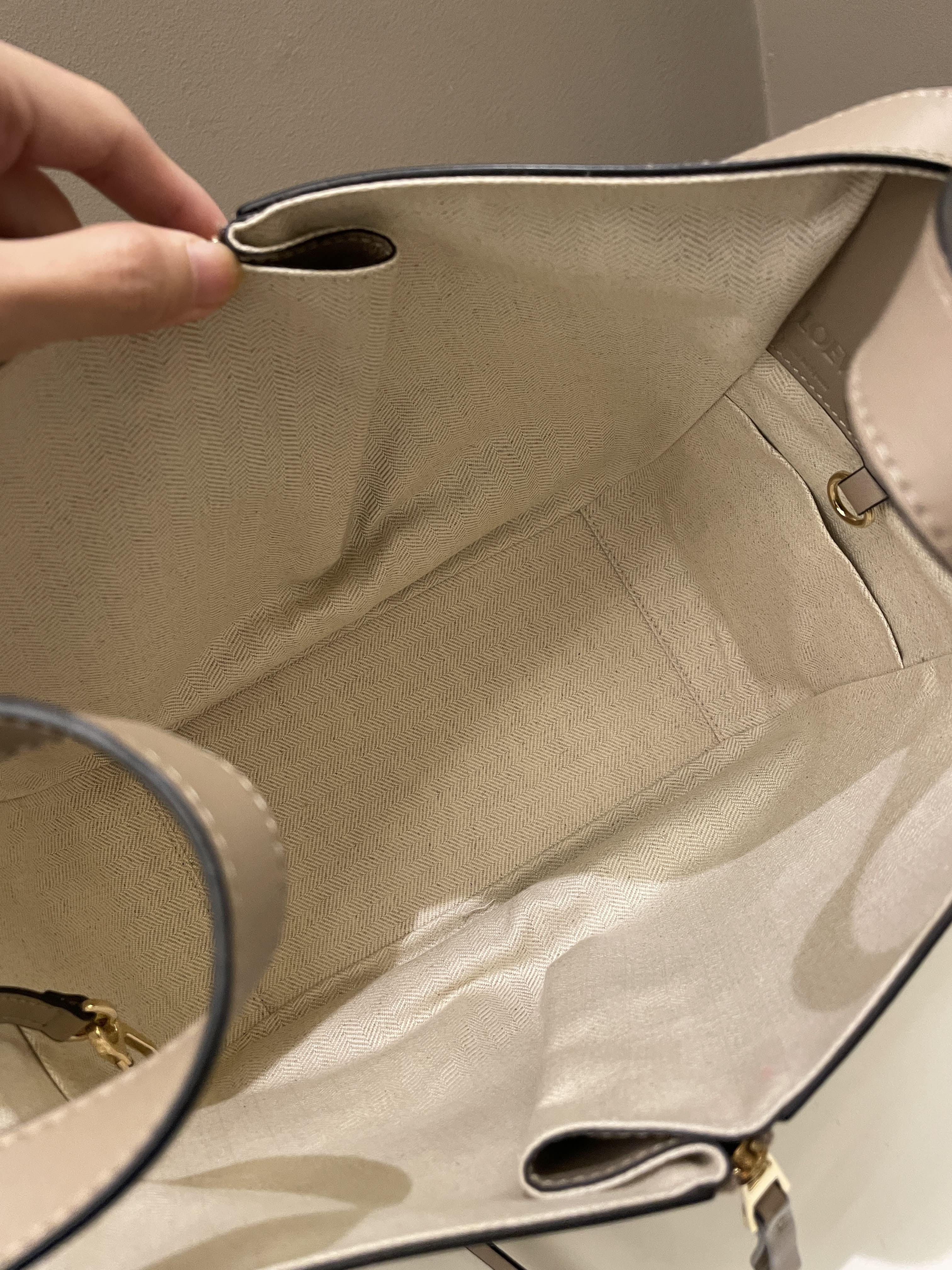 Loewe Hammock Bag Sand Taupe Light Grainy Leather