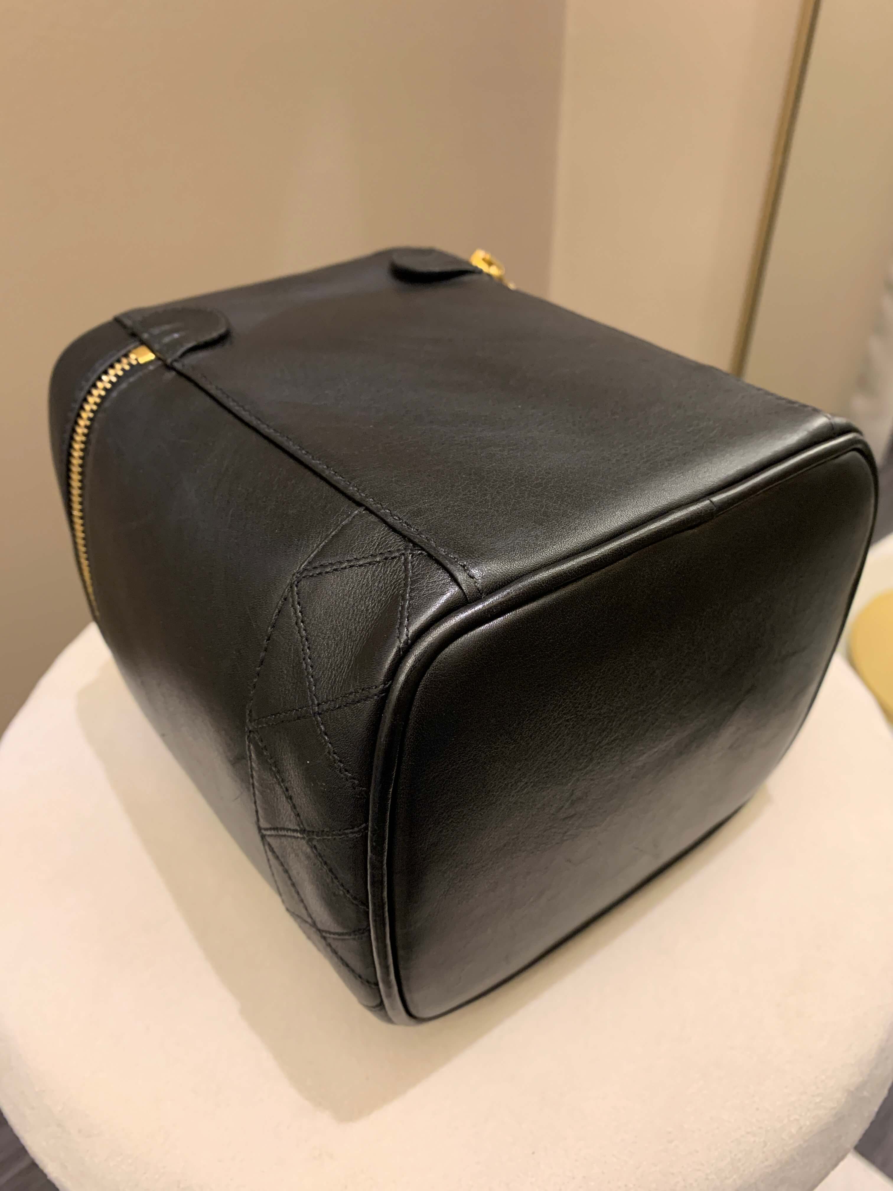Chanel Vintage Vanity Black Lambskin