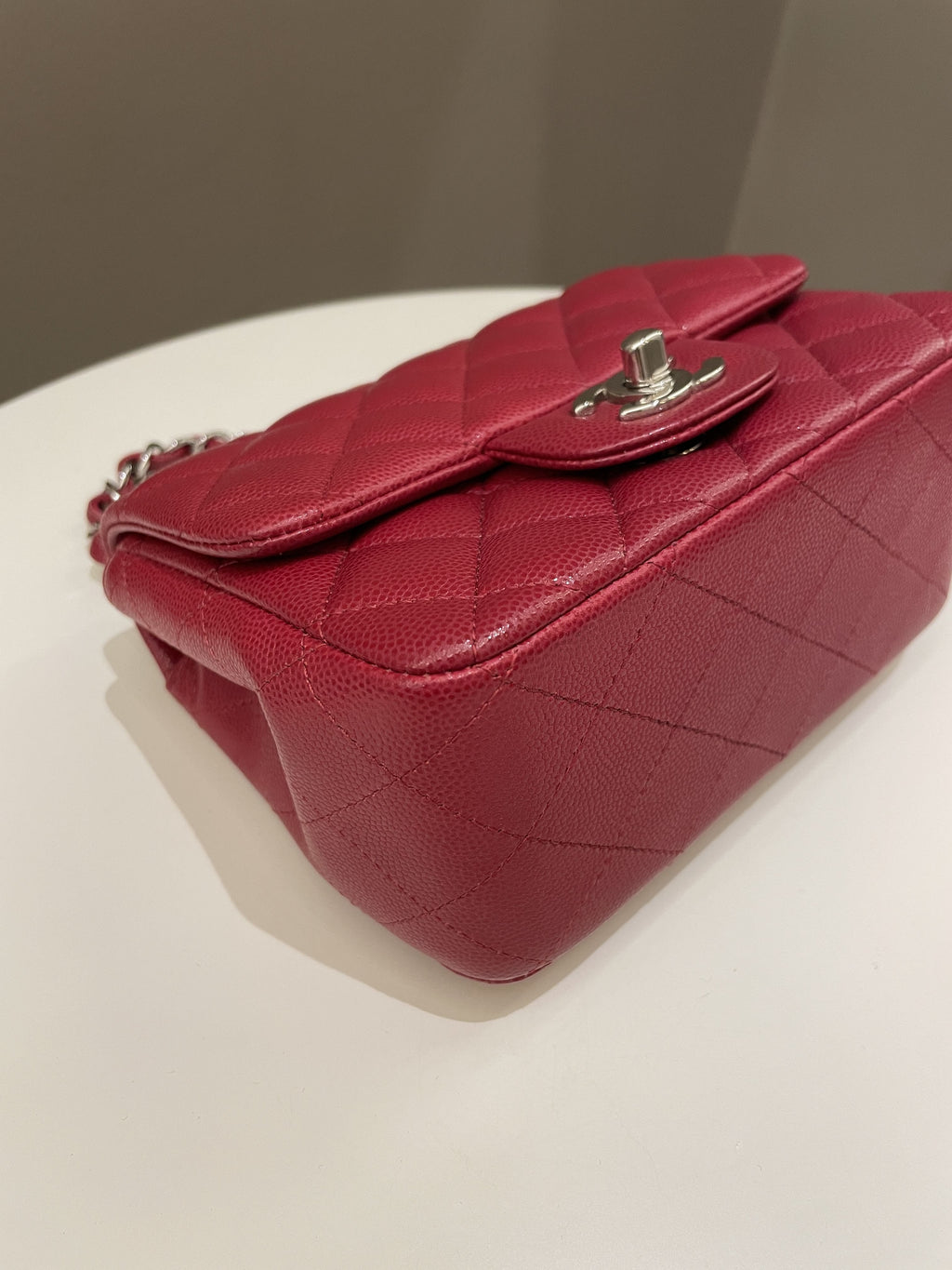 Chanel 18B Classic Quilted Mini Square Red Caviar