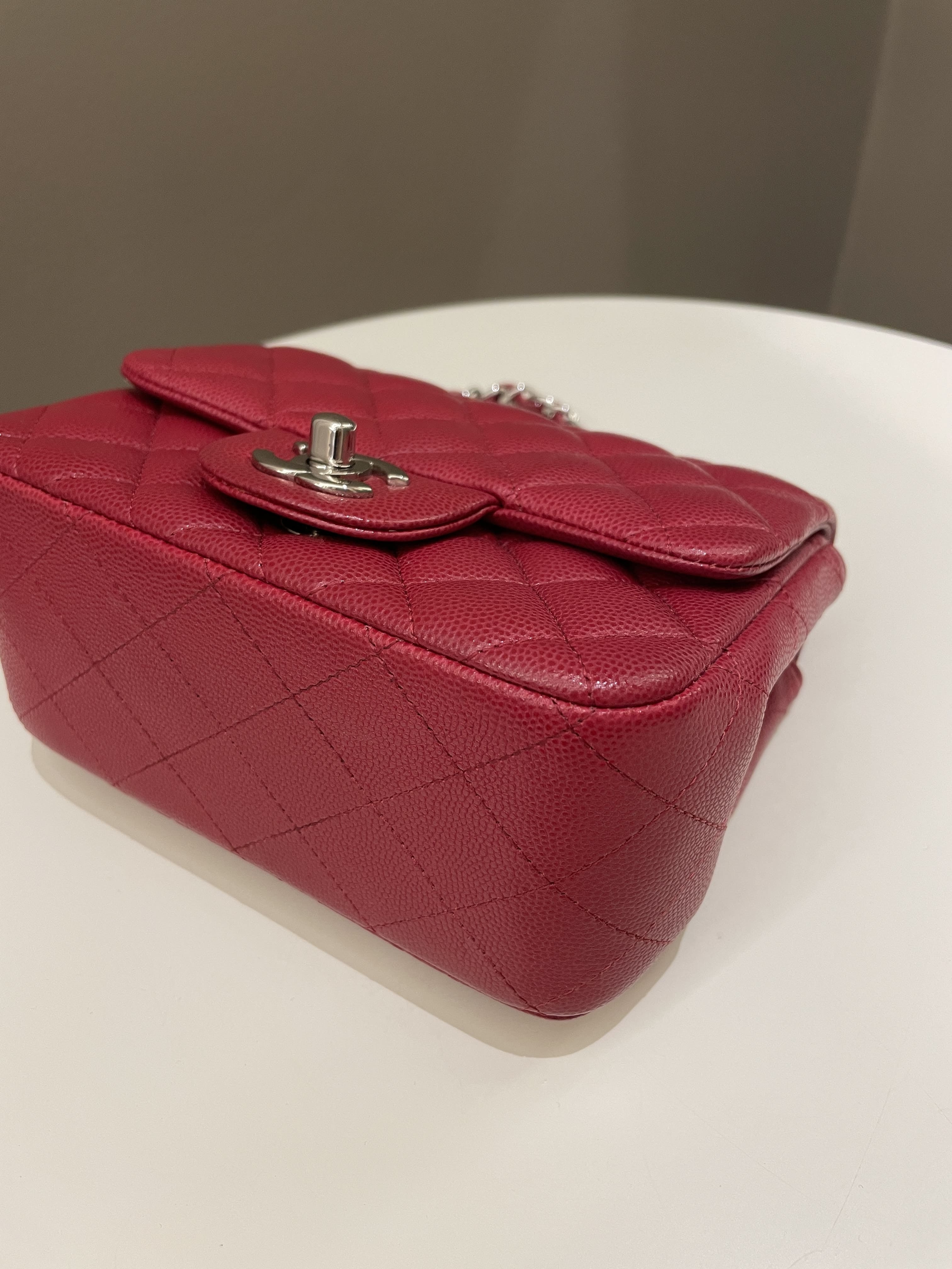 Chanel 18B Classic Quilted Mini Square Red Caviar