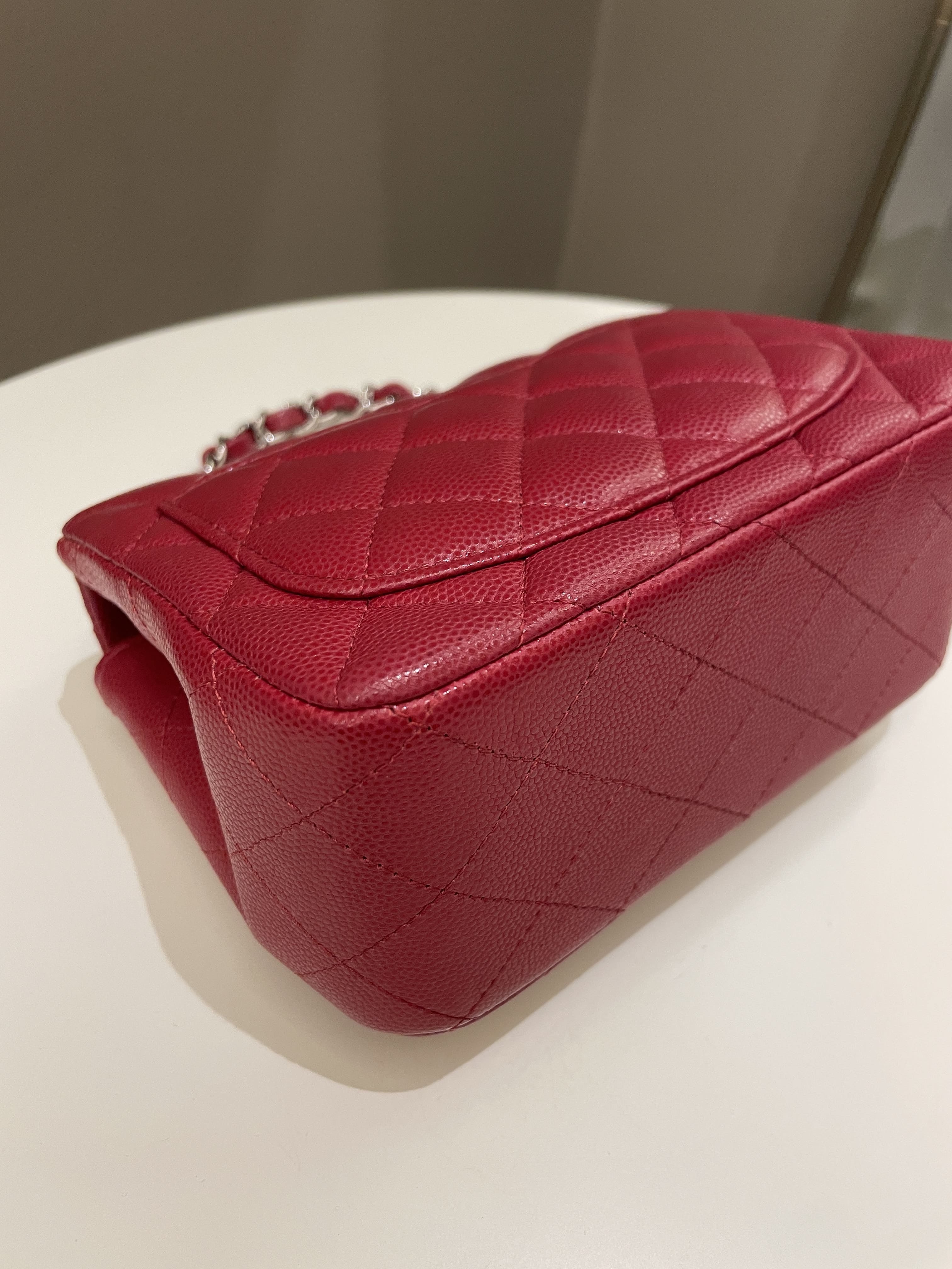 Chanel 18B Classic Quilted Mini Square Red Caviar