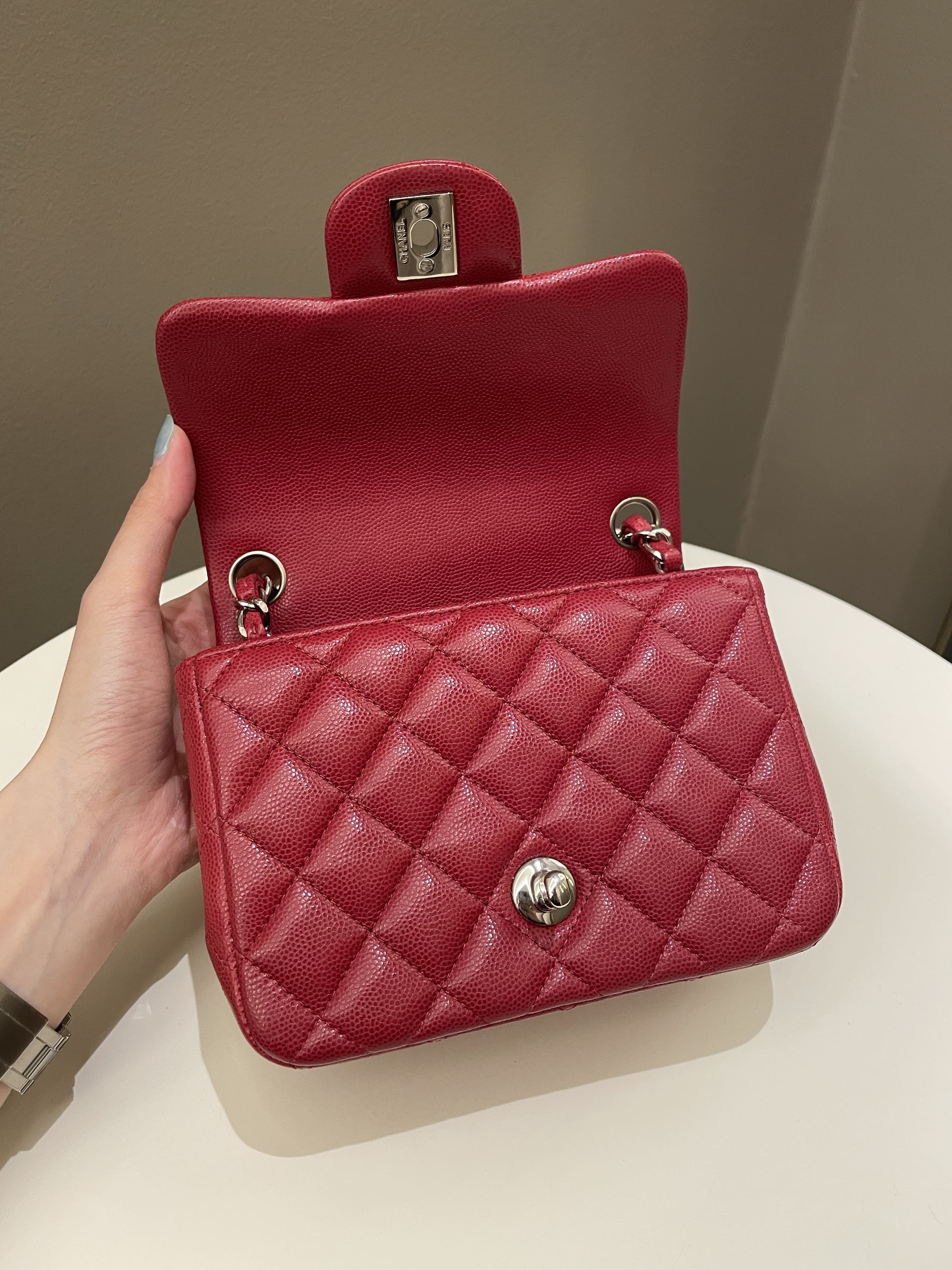 Chanel 18B Classic Quilted Mini Square Red Caviar
