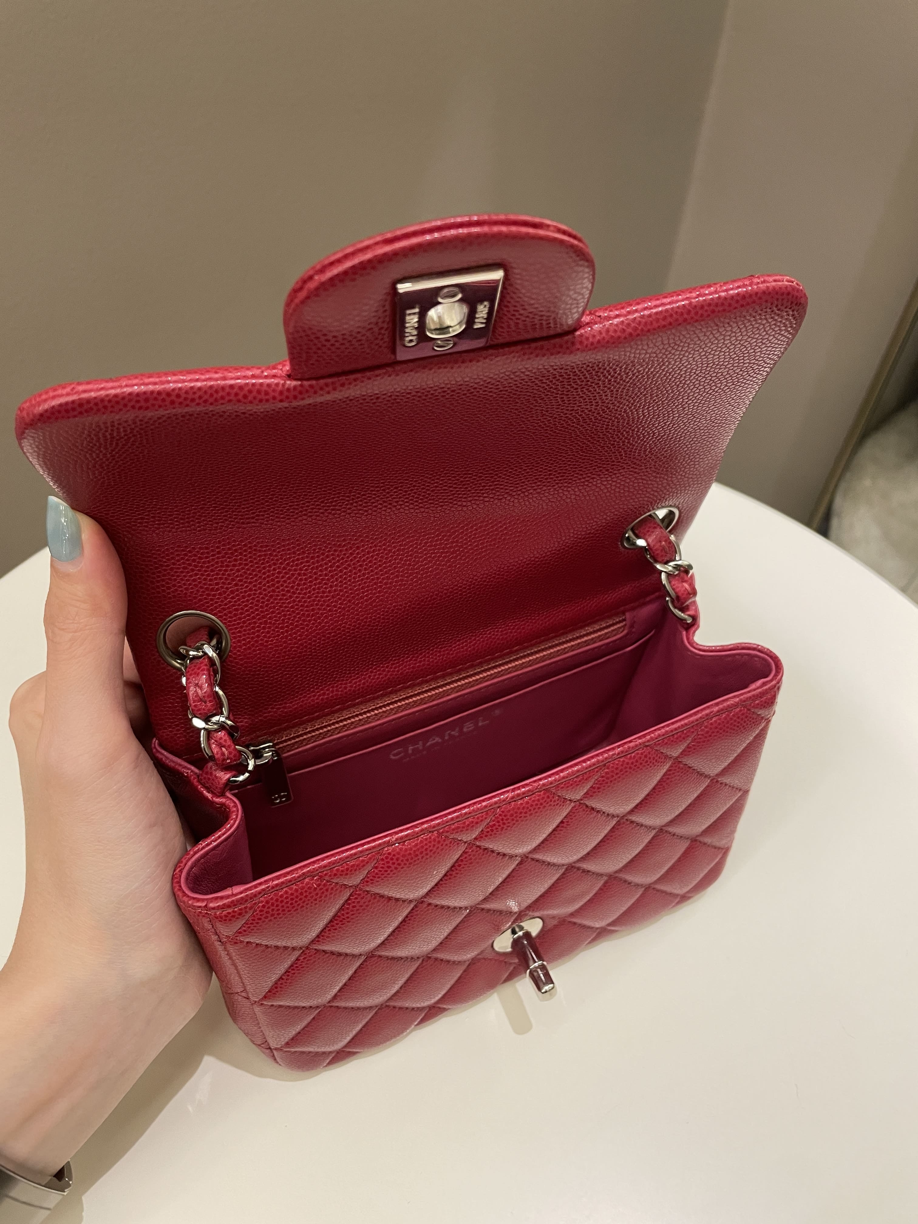 Chanel 18B Classic Quilted Mini Square Red Caviar