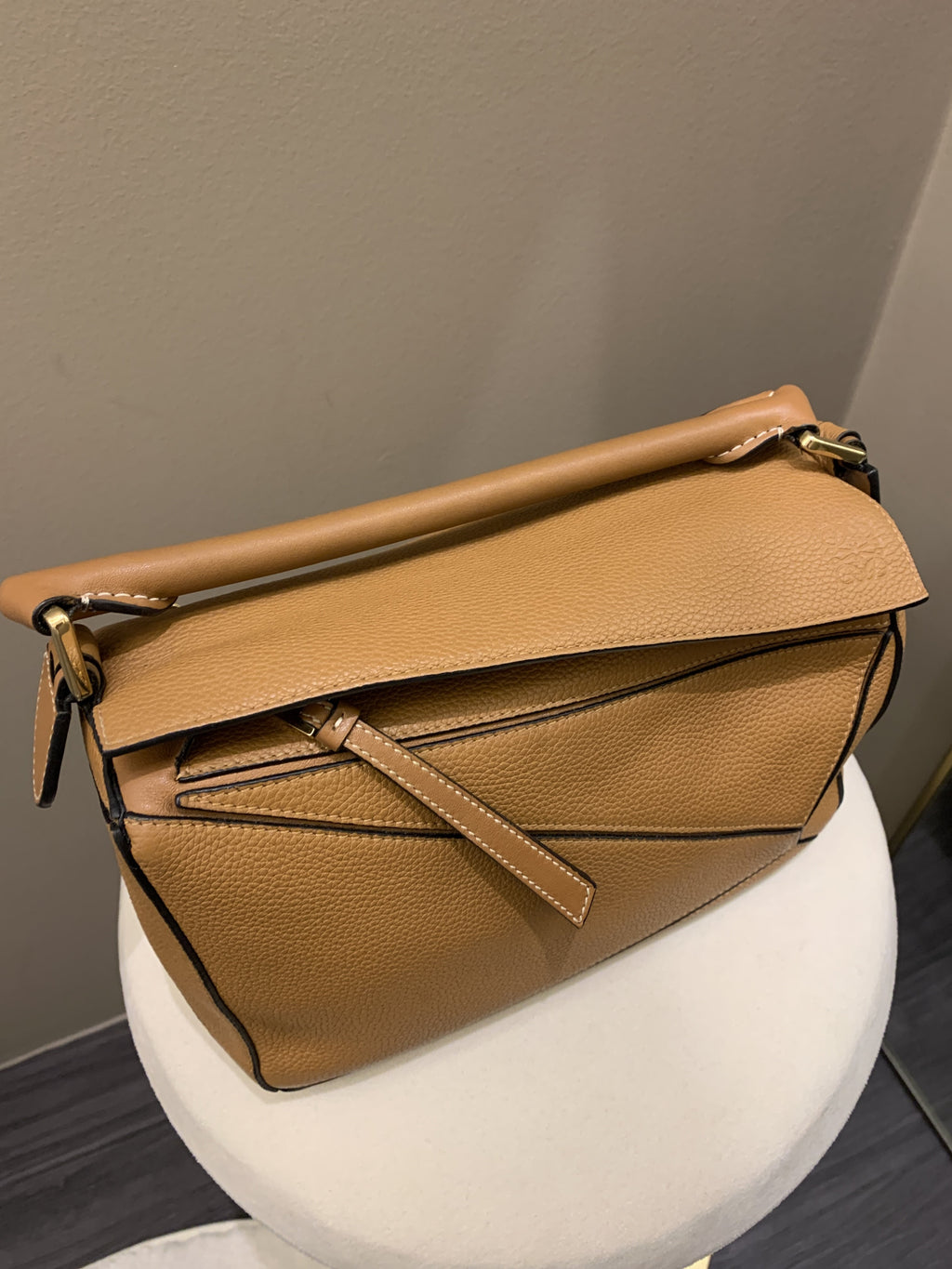 Loewe Puzzle bag Tan Calfskin