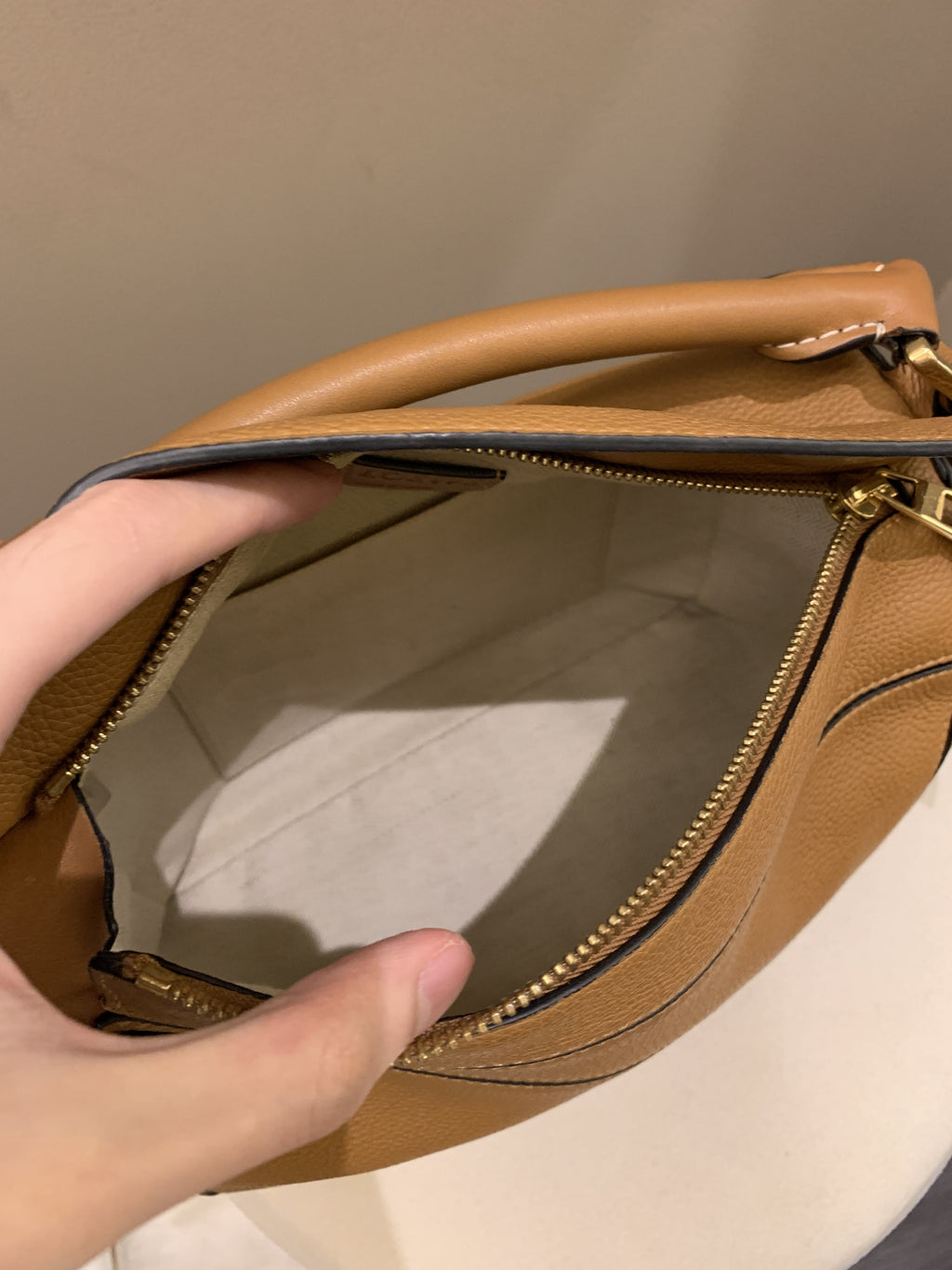 Loewe Puzzle bag Tan Calfskin