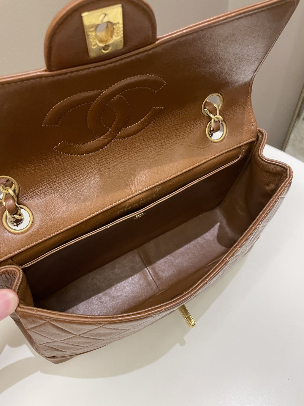Chanel Vintage Quilted Cc Flap Bag Tan Brown Lambskin