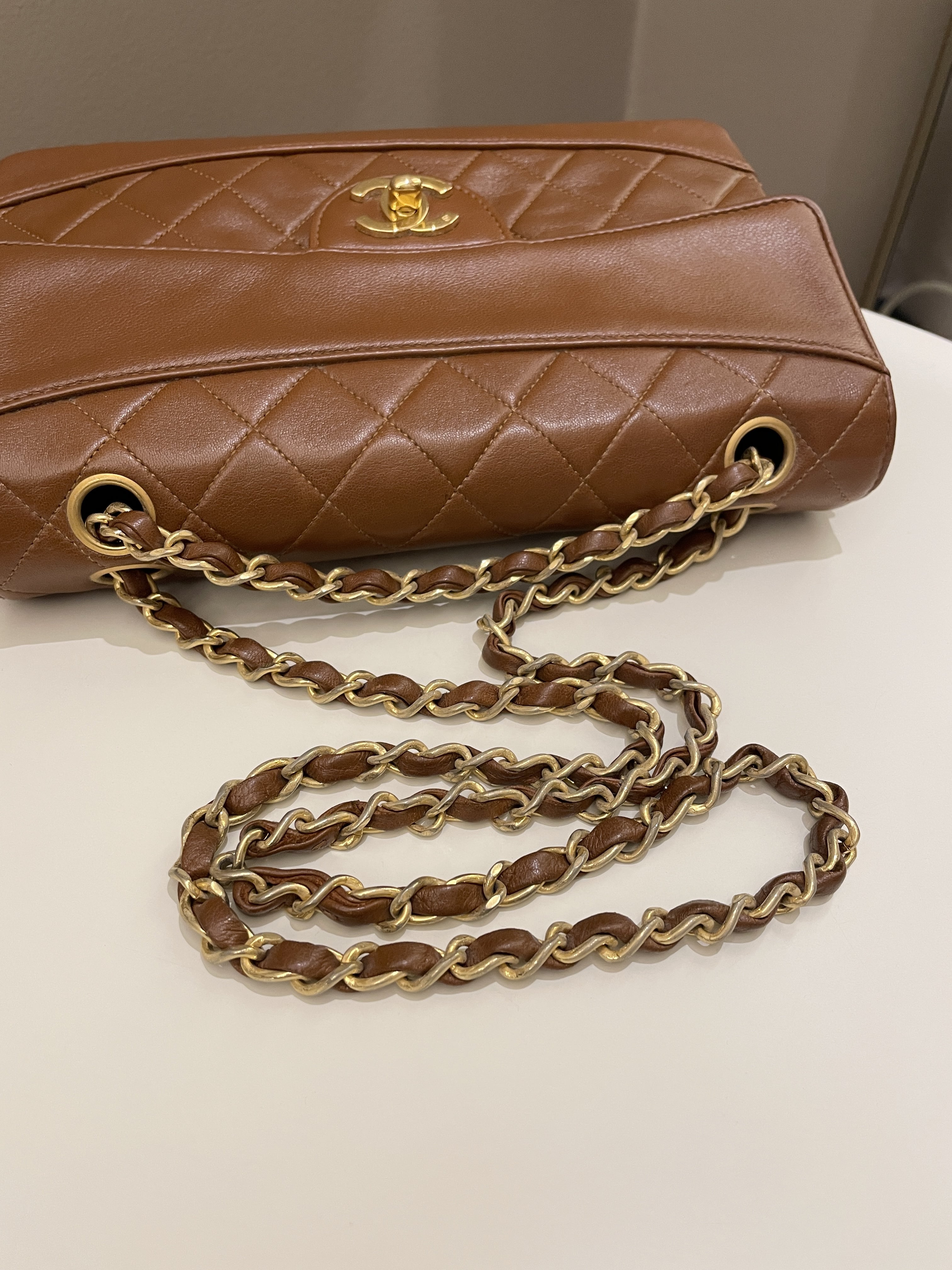 Chanel Vintage Quilted Cc Flap Bag Tan Brown Lambskin