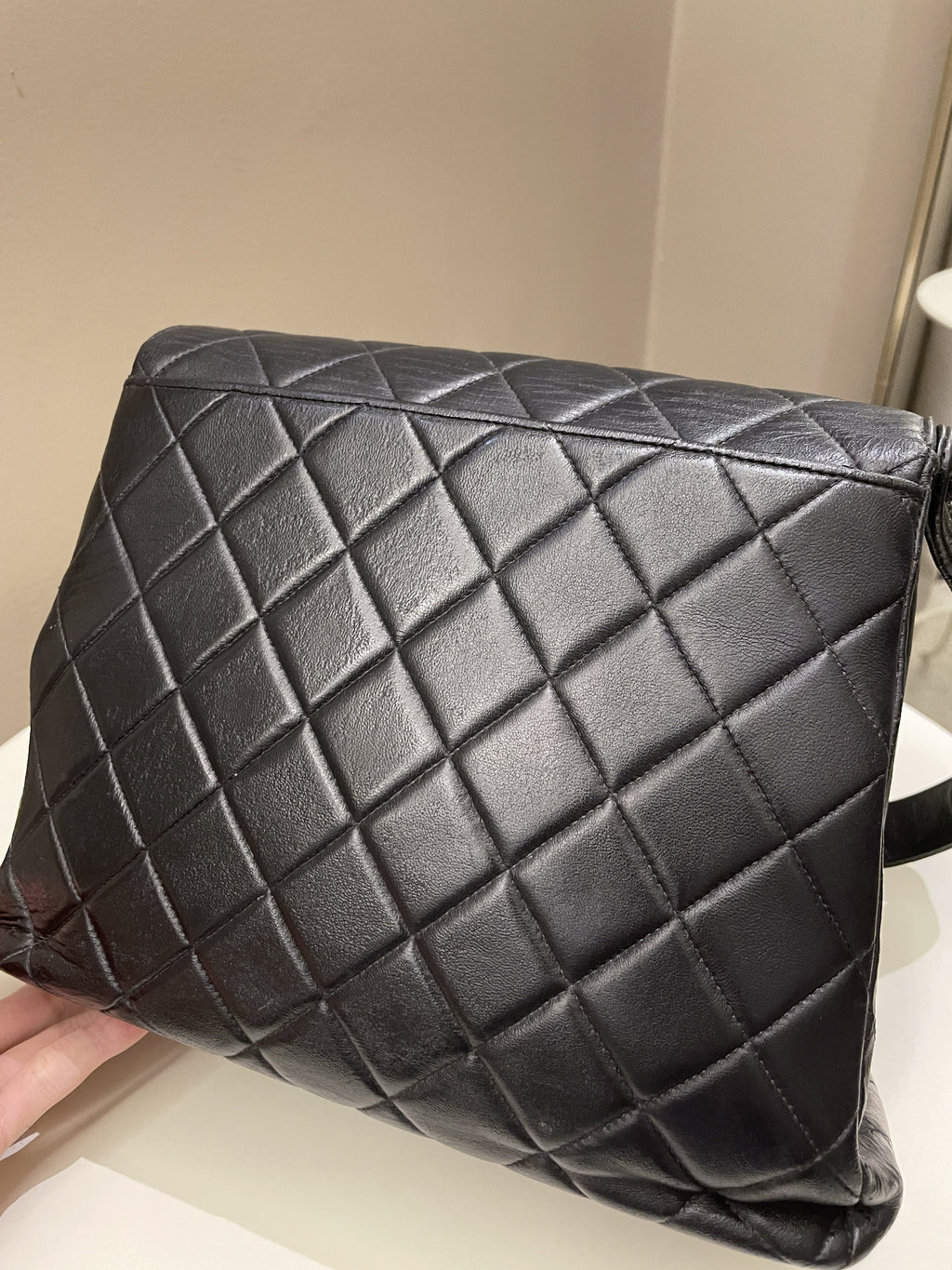 Chanel Vintage Shoulder Cc Flap Bag Black Lambskin