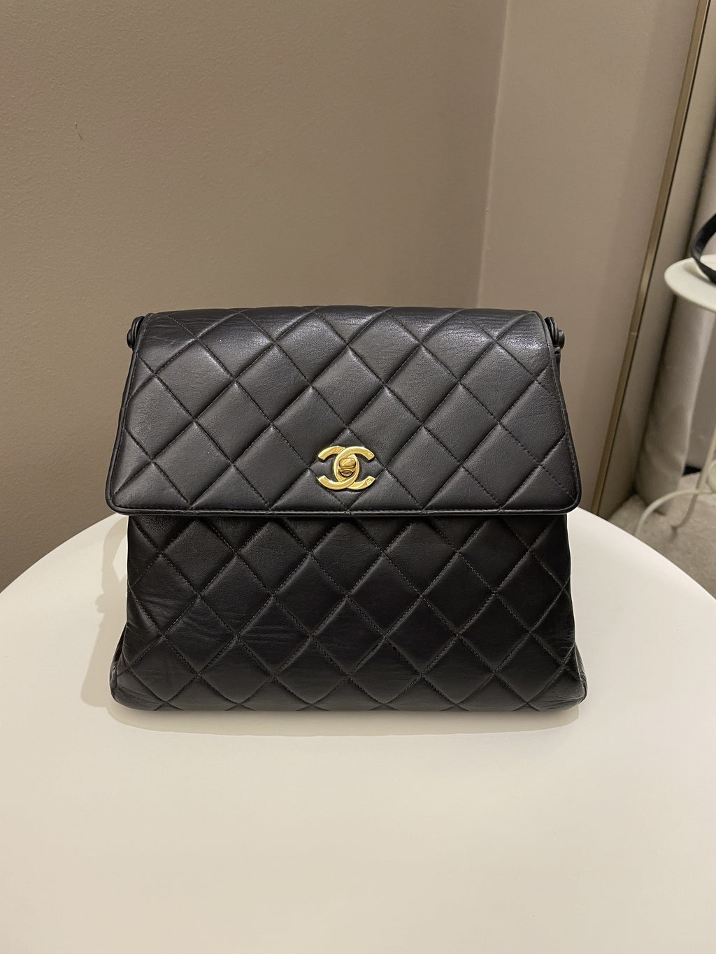 Chanel Vintage Shoulder Cc Flap Bag Black Lambskin