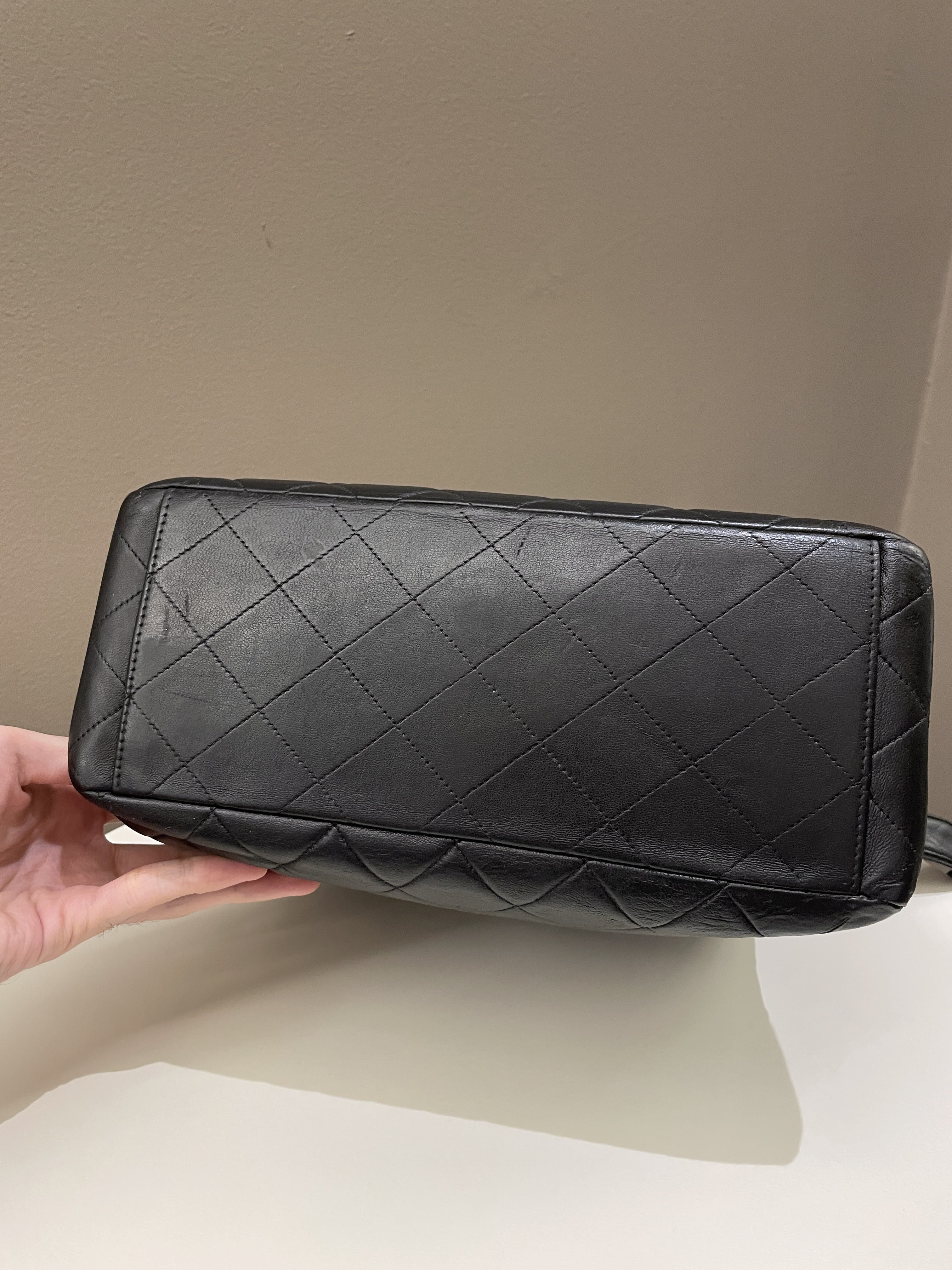 Chanel Vintage Shoulder Cc Flap Bag Black Lambskin