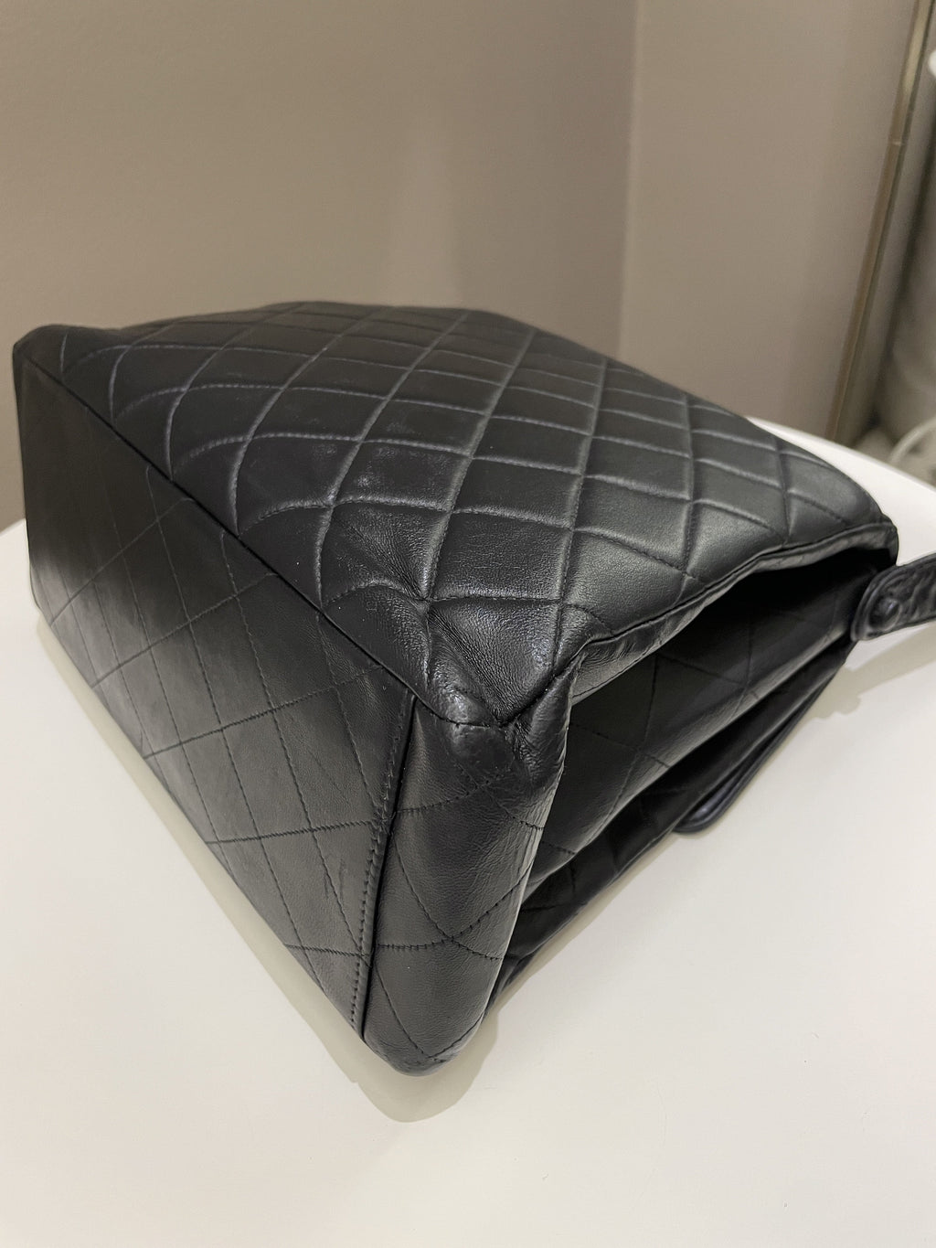 Chanel Vintage Shoulder Cc Flap Bag Black Lambskin